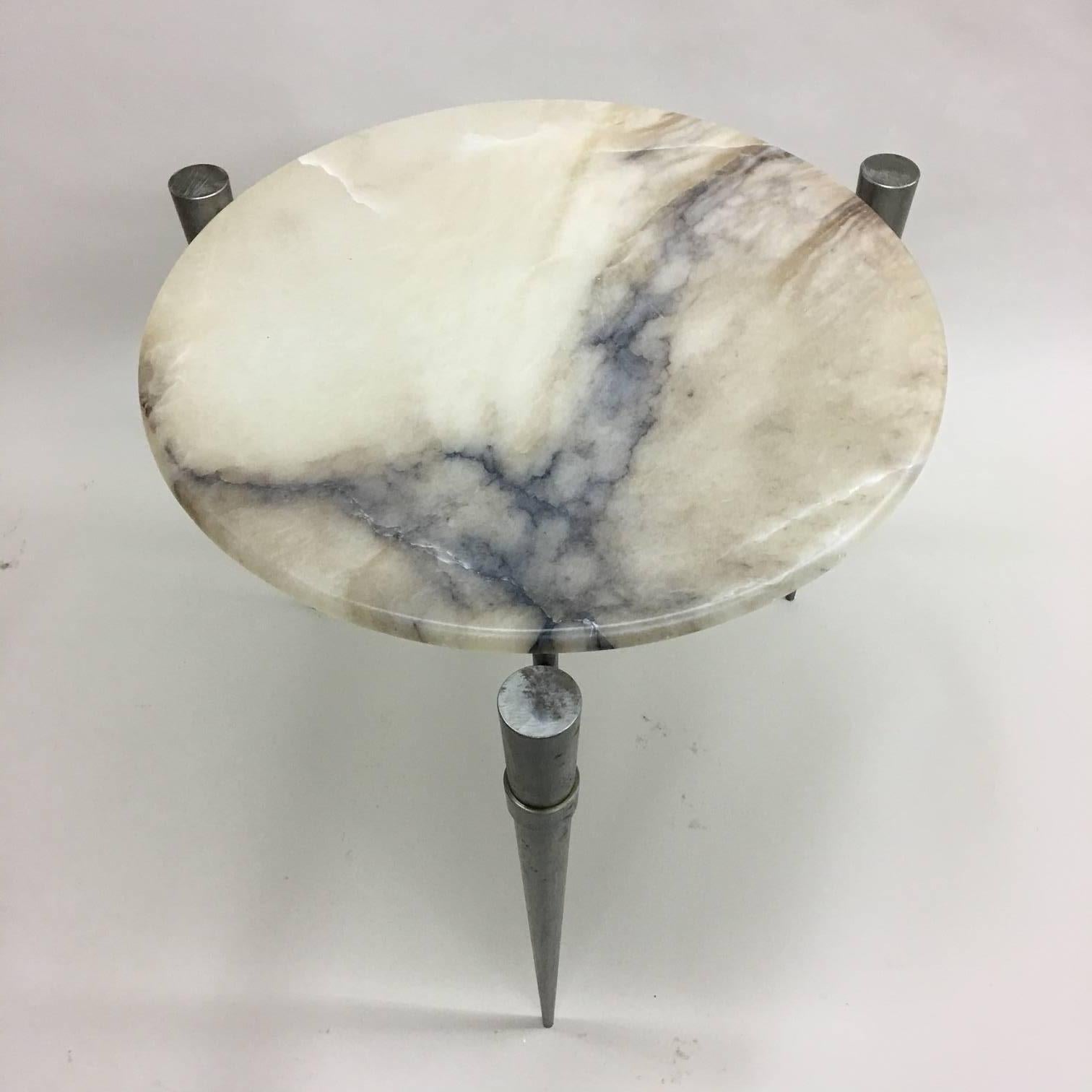 Custom Pair of French Mid-Century Modern Style Steel and Alabaster Side Tables In Good Condition For Sale In New York, NY
