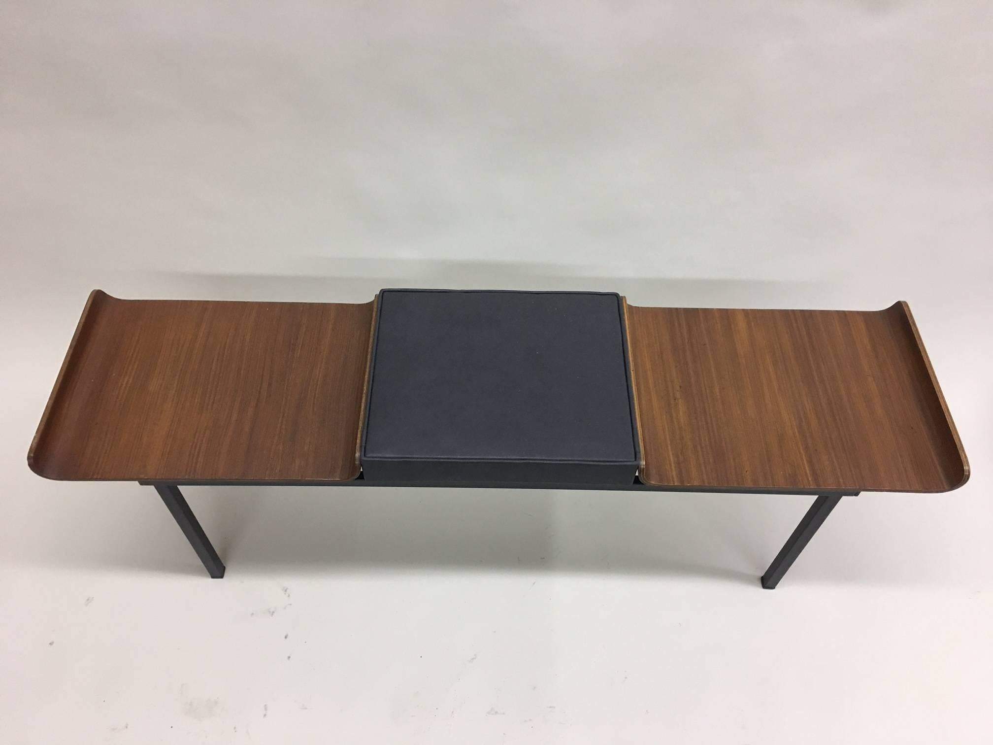 Italian Mid-Century Modern / Minimalist Bench by Franco Campo and Carlo Graffi In Good Condition For Sale In New York, NY