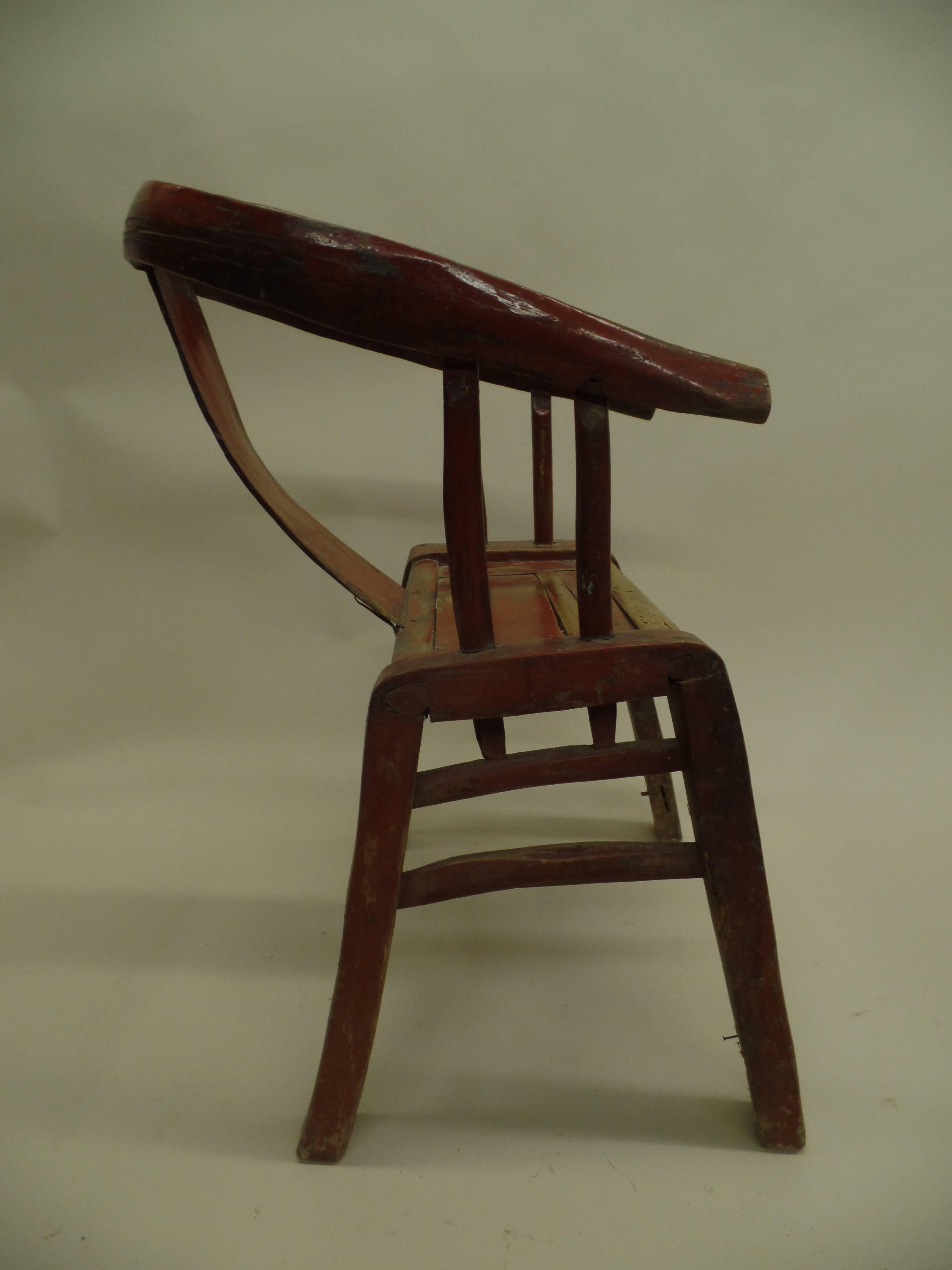 Bois Paire de fauteuils / fauteuils de salon italiens en bois laqué ancien moderne / brutaliste en vente