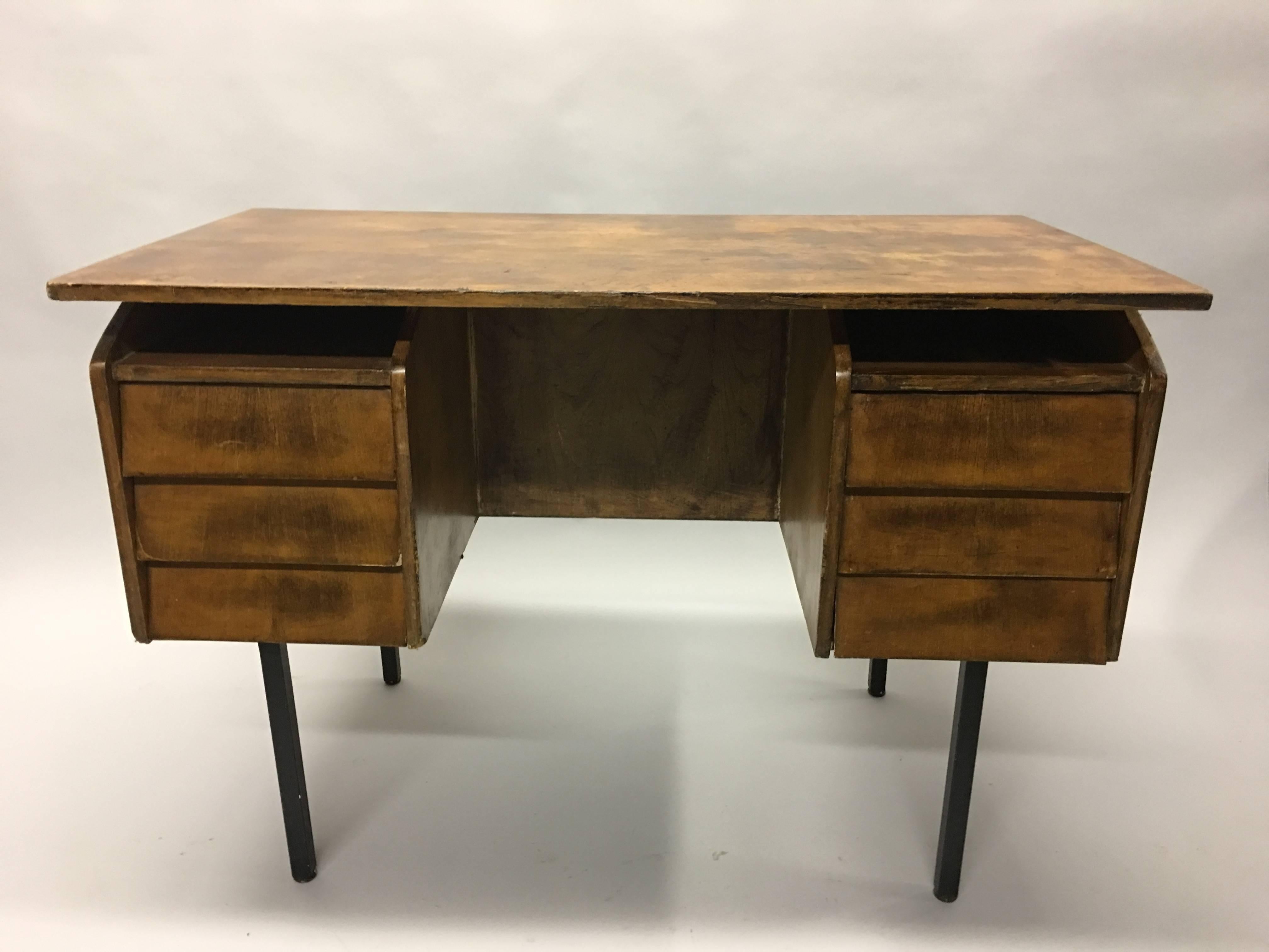 Elegant German modernist desk / writing table by Voss with a cantilevered wood top and three wood drawers on each side supported by four black metal legs. A refined, modern composition of materials and form!

Labeled: Voss, Schreibtisch, Germany