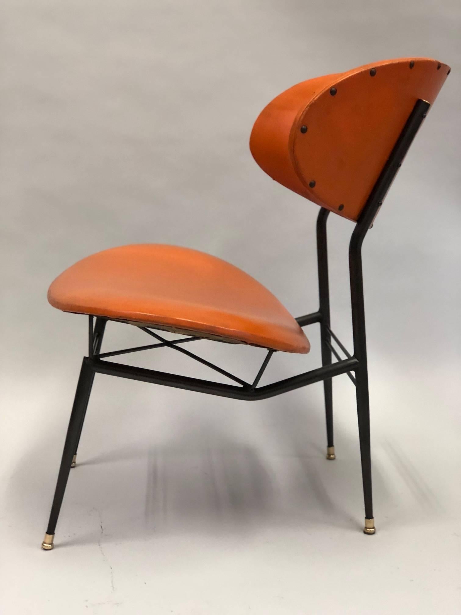Laiton Deux paires de chaises longues italiennes mi-siècle moderne par Gastone Rinaldi en vente