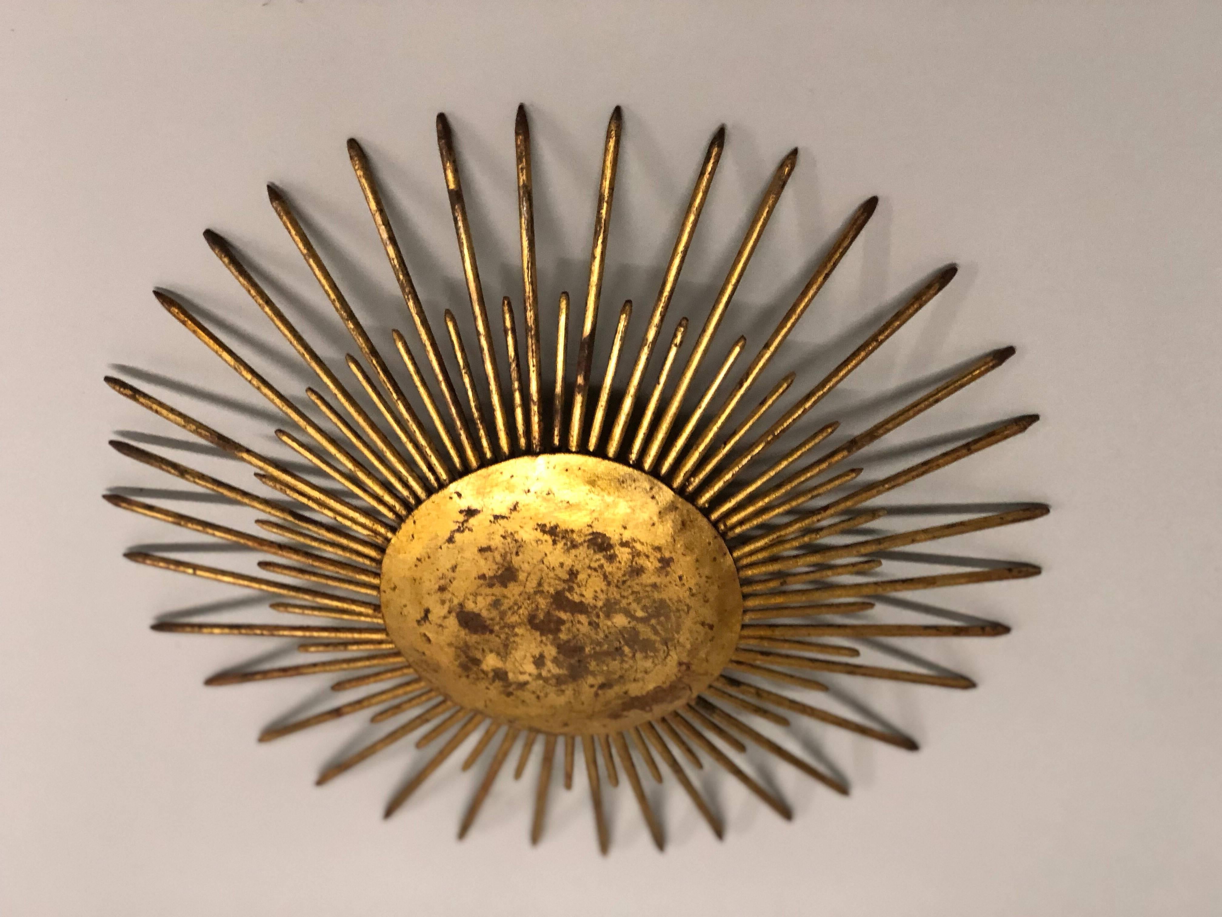 French Mid-Century Modern Neoclassical Gilt Iron Sunburst Flush Mount or Pendant In Good Condition For Sale In New York, NY