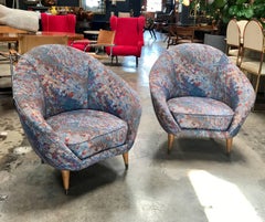 Federico Munari chairs. Mid-Century Italian Curved Lounge Chairs, 1958