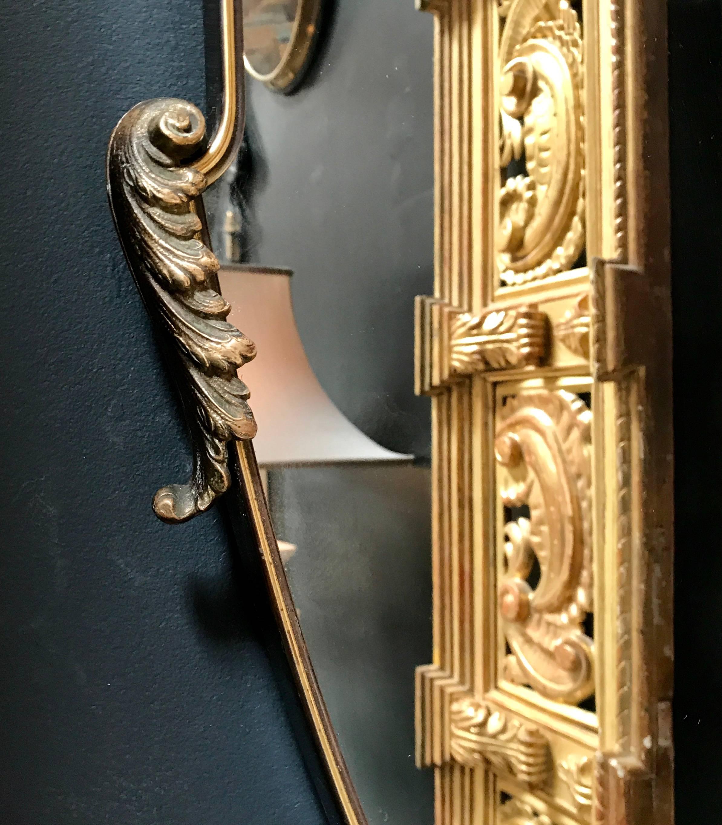 Italian Oval Mirror 1950s with Brass Frame In Excellent Condition In Los Angeles, CA