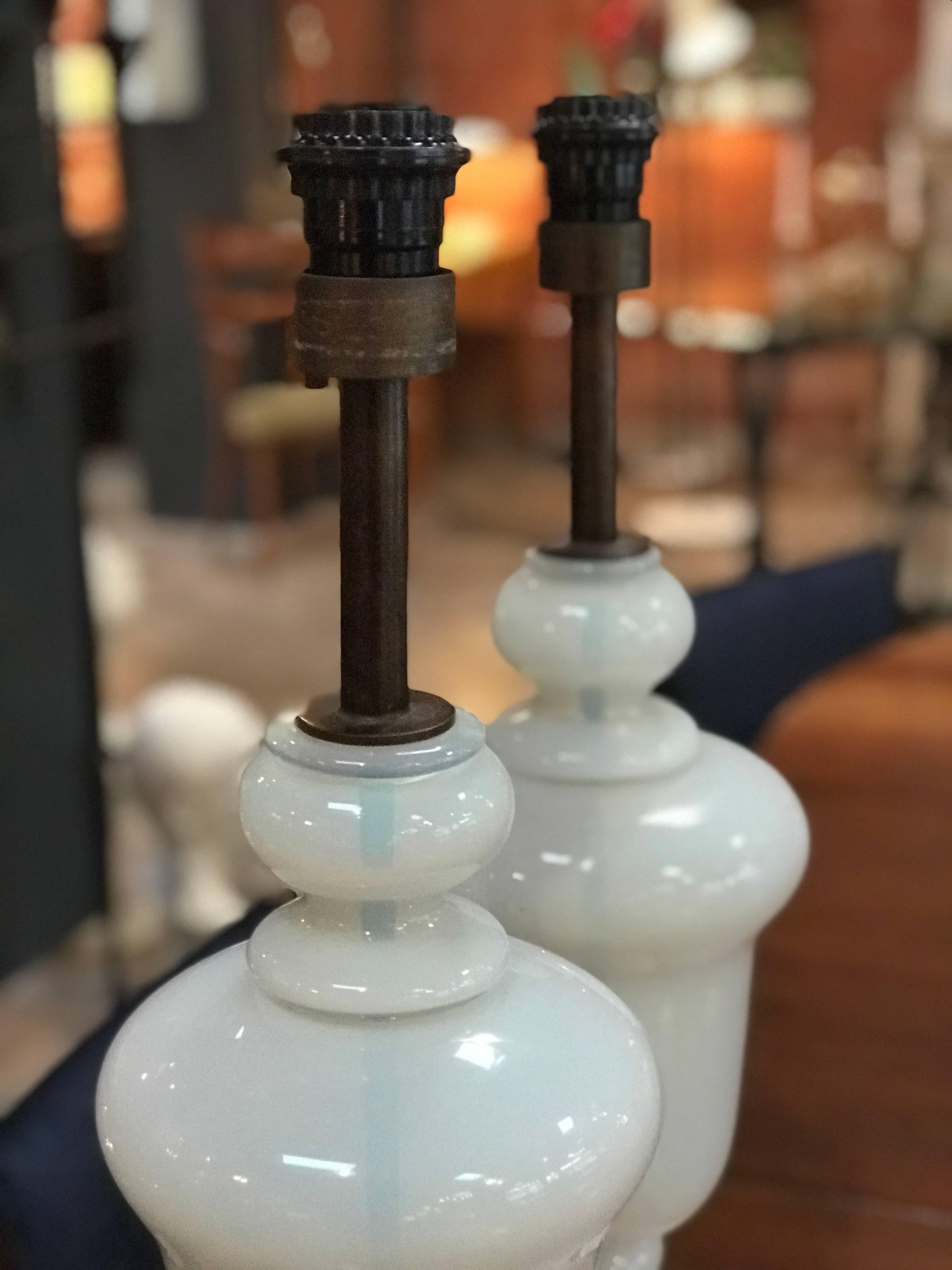 Milieu du XXe siècle Paire de lampes en verre de Murano, Seguso, années 1950 en vente