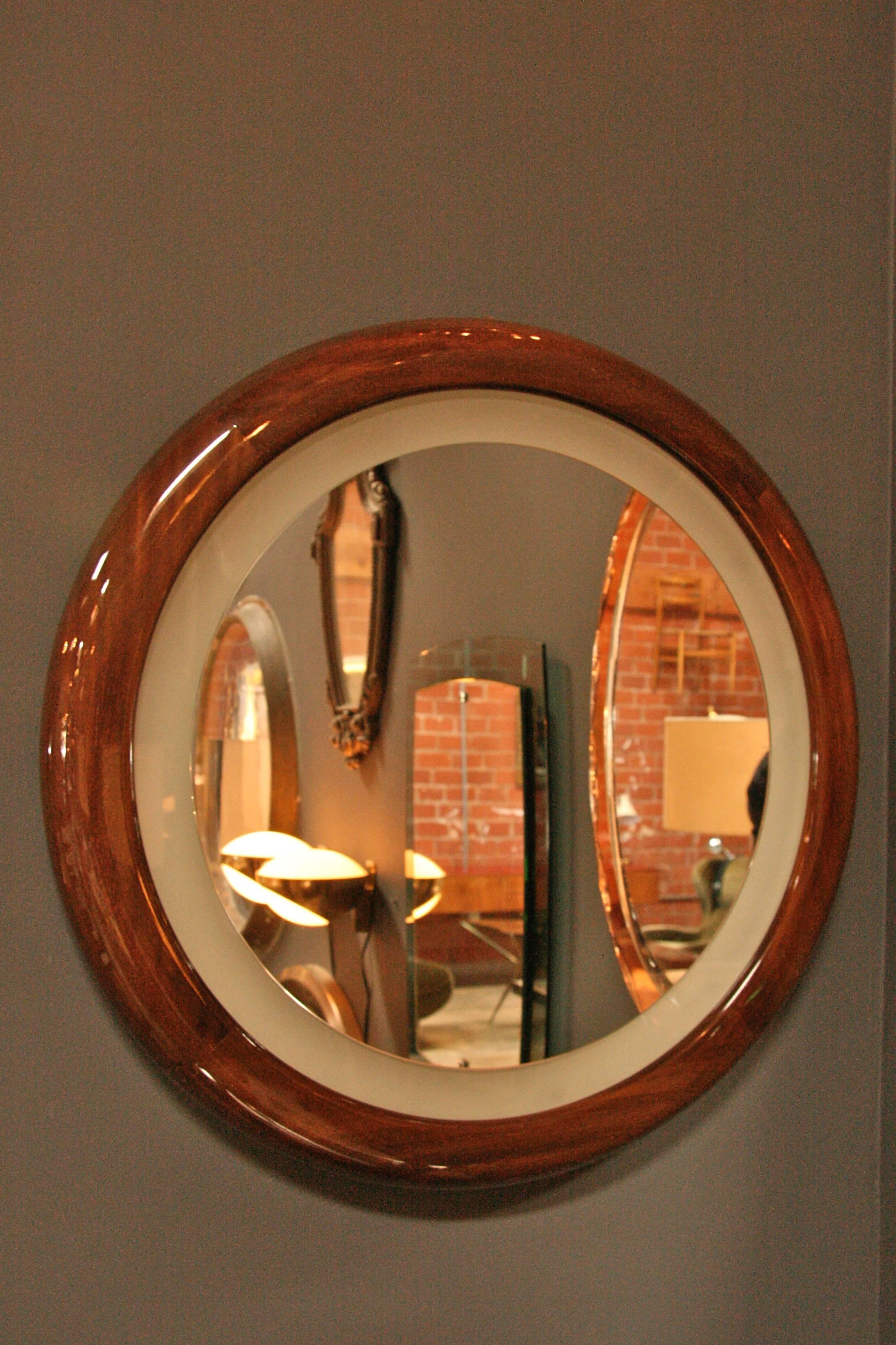 Illuminated Mirror In Excellent Condition In Los Angeles, CA