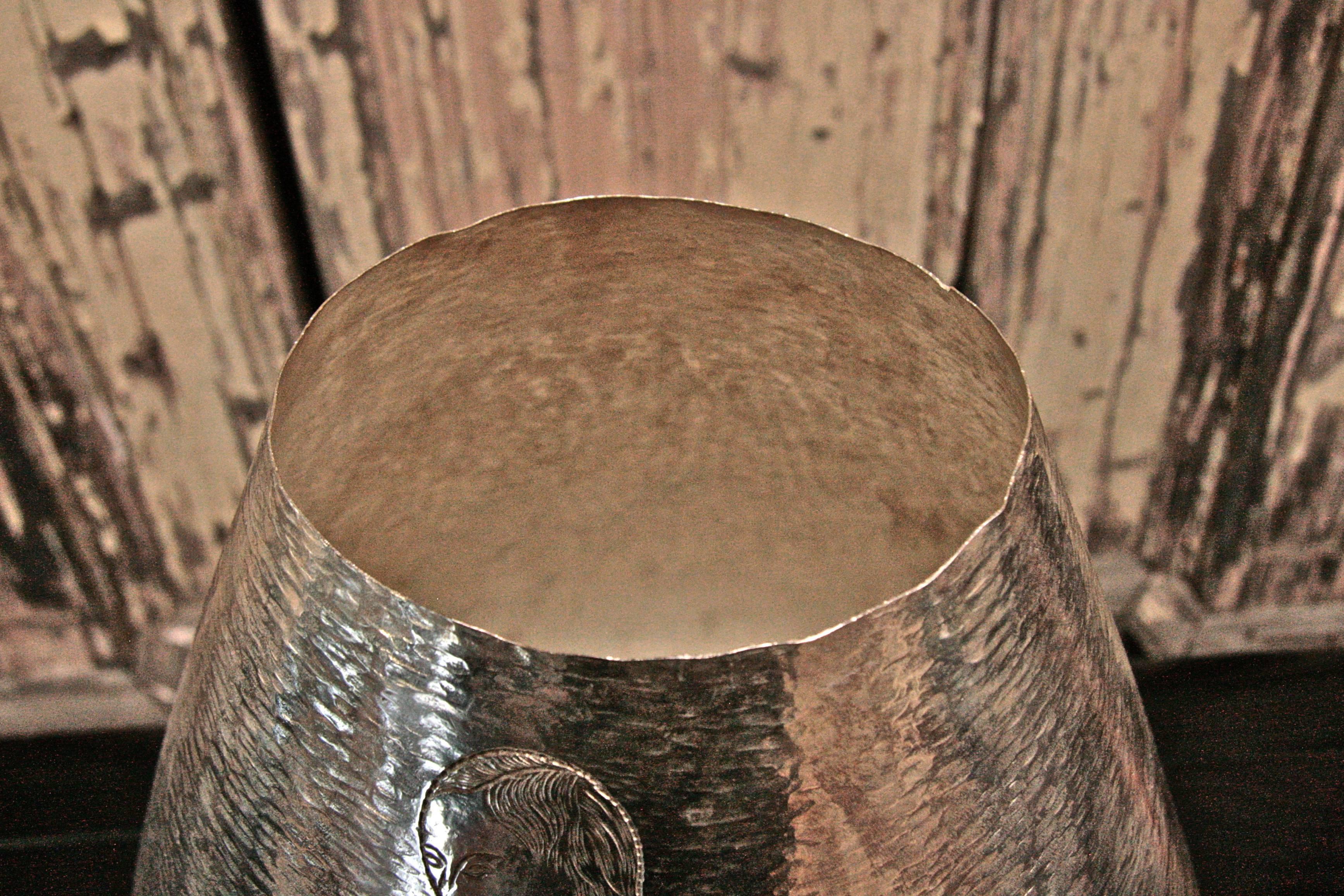 Italian Hammered Silver Vase by Luigi De Gasperi, 1933 2
