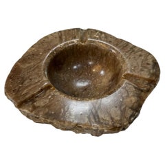Vintage-Style Brown Marble Ashtray – Hand-Carved Organic Shape, 3 Cigar Rests