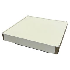 White Lacquer Coffee Table Attributed to Willy Rizzo