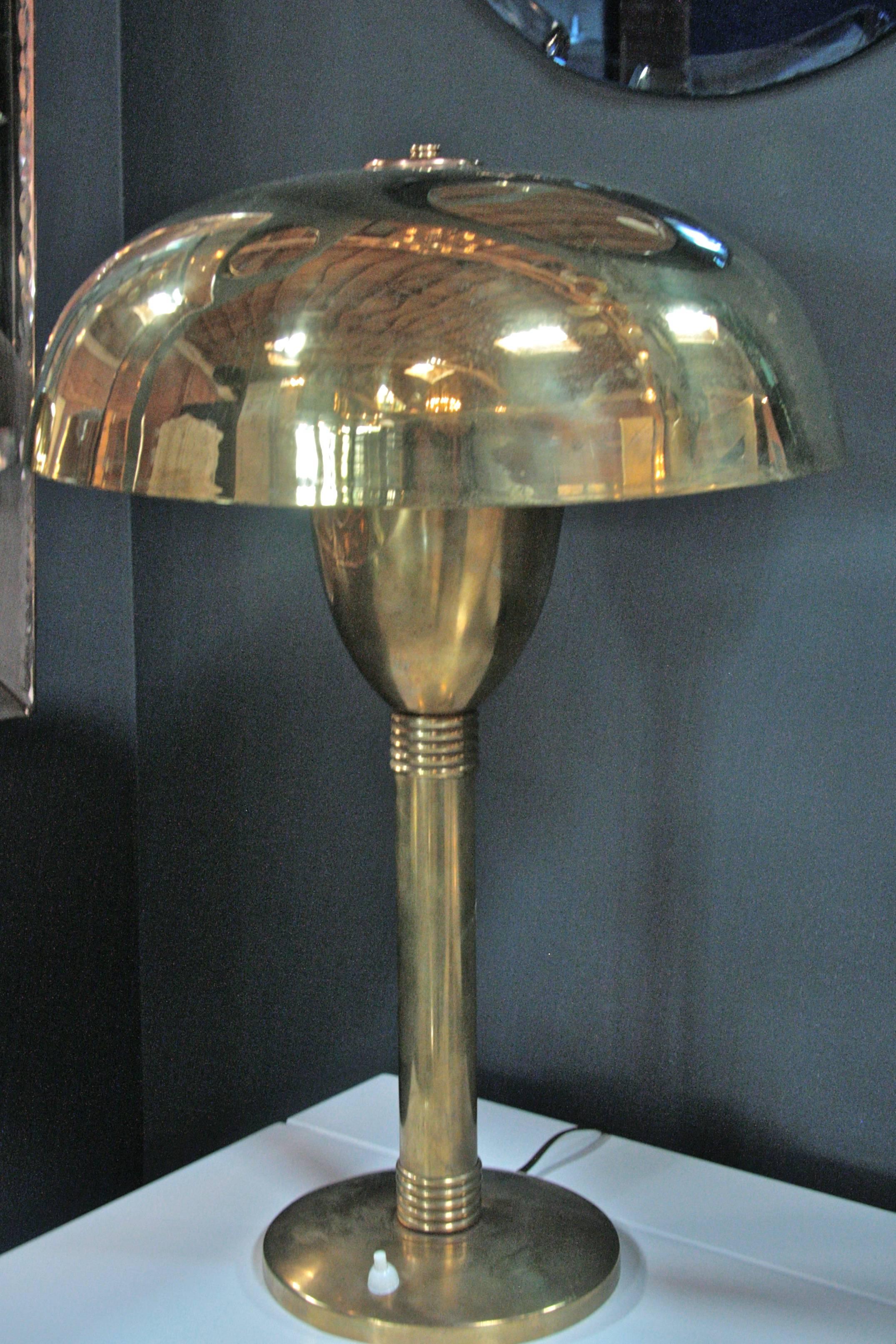 Brass, classy and sassy table lamp, Italian.
