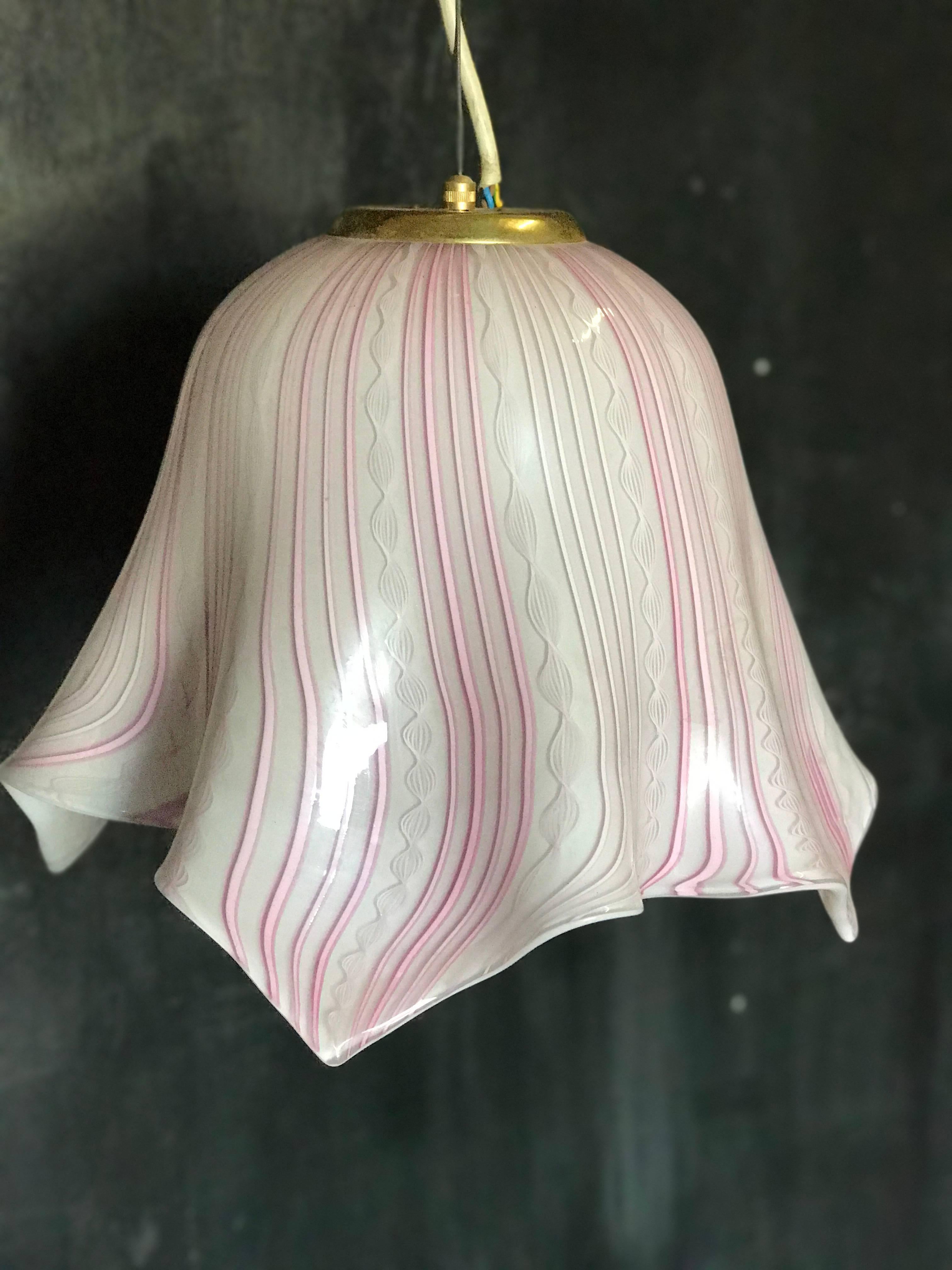 Murano pendant lighting from the 60s with unusual shape and adjustable height.