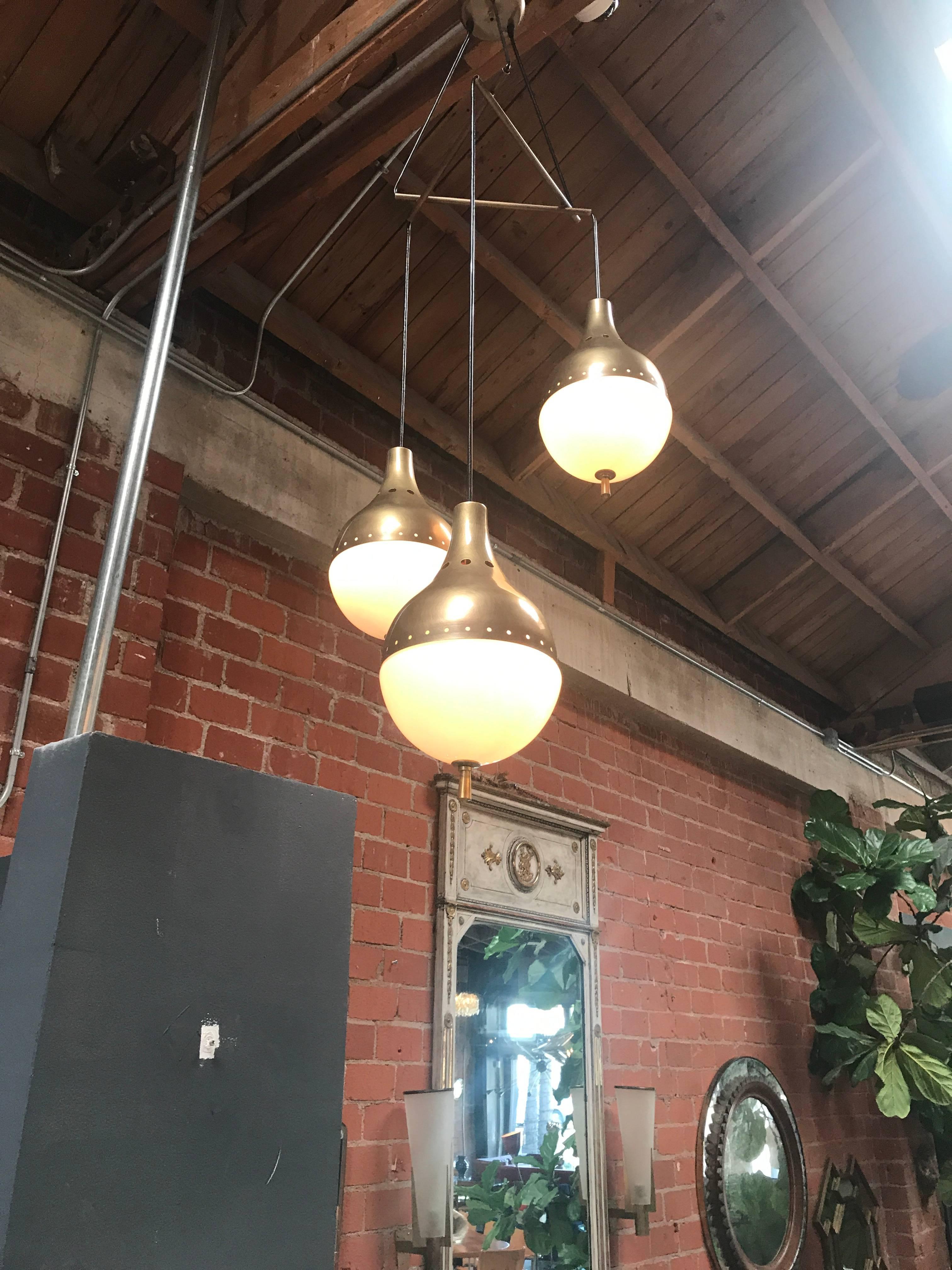 Lampadario a sospensione italiano in vendita 3