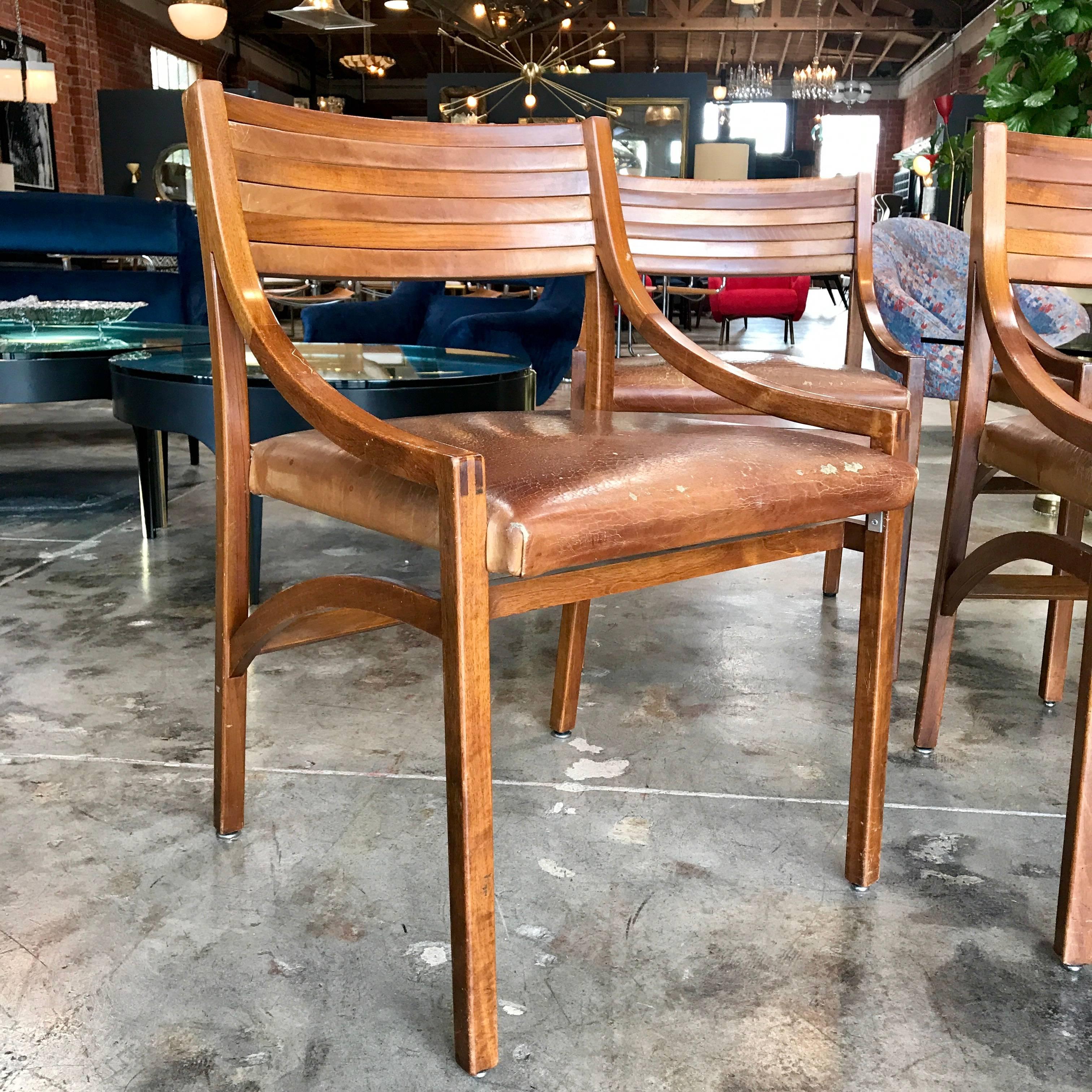 Ico Parisi Mod 110, Italian Walnut and Leather Dining Chairs 1959 In Good Condition For Sale In Los Angeles, CA