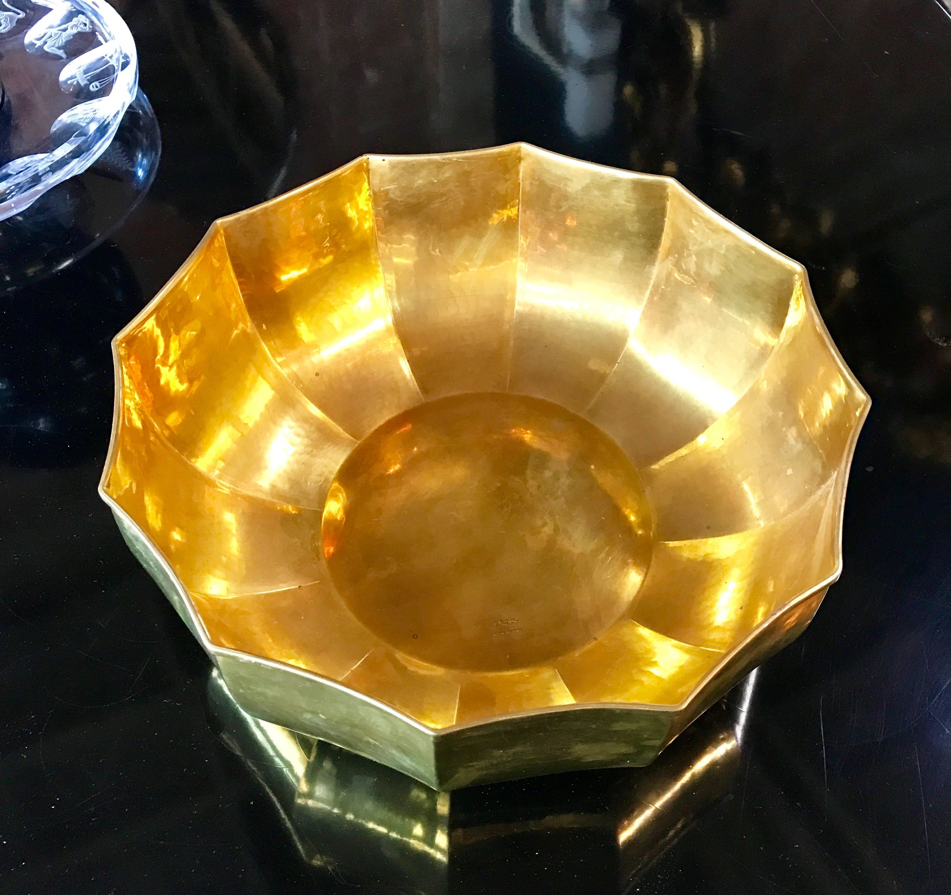 1960s Italian Stunning Brass Bowl In Excellent Condition In Los Angeles, CA