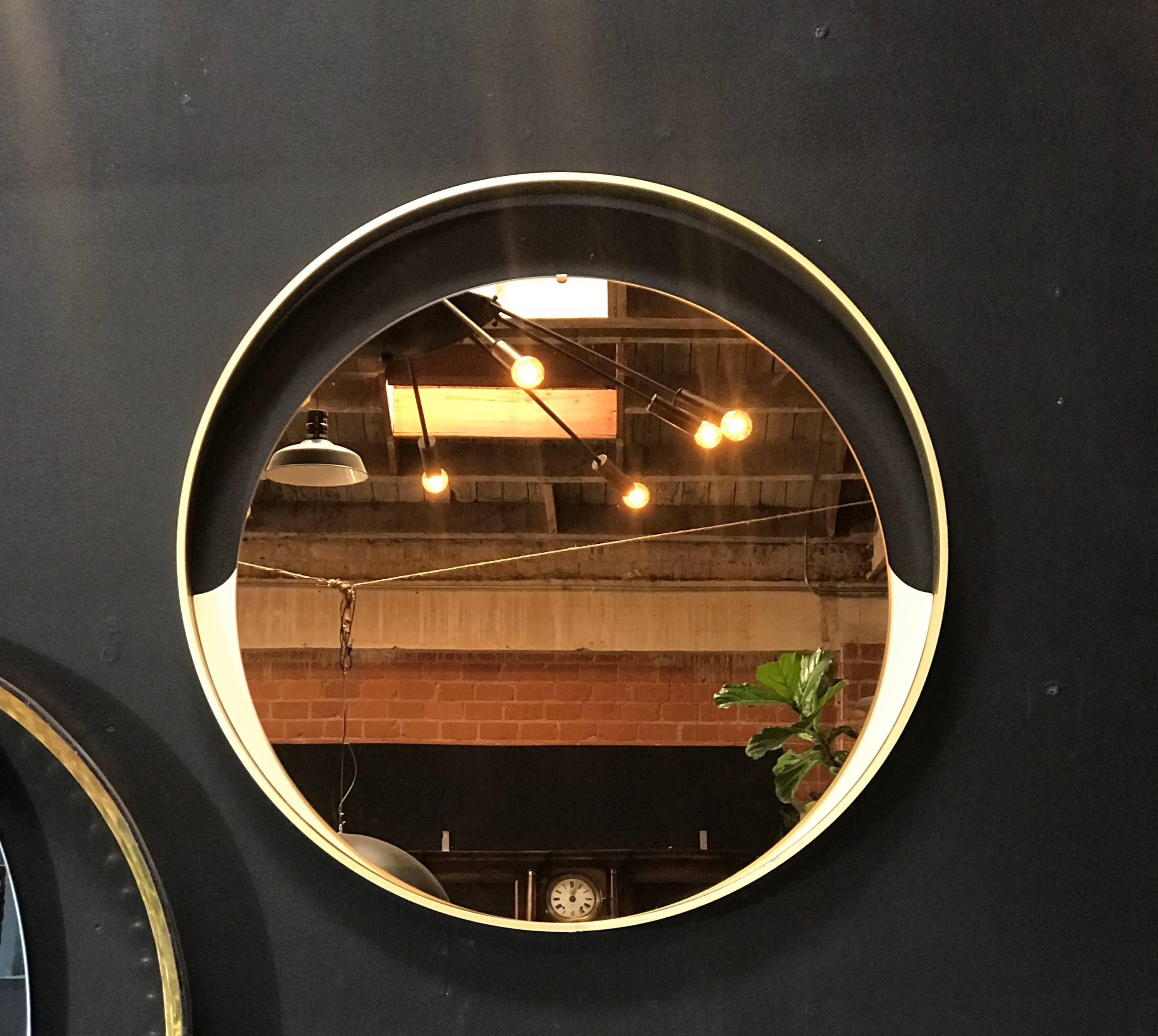 Italian, 1970s Big Round Mirror with Brass Frame 3