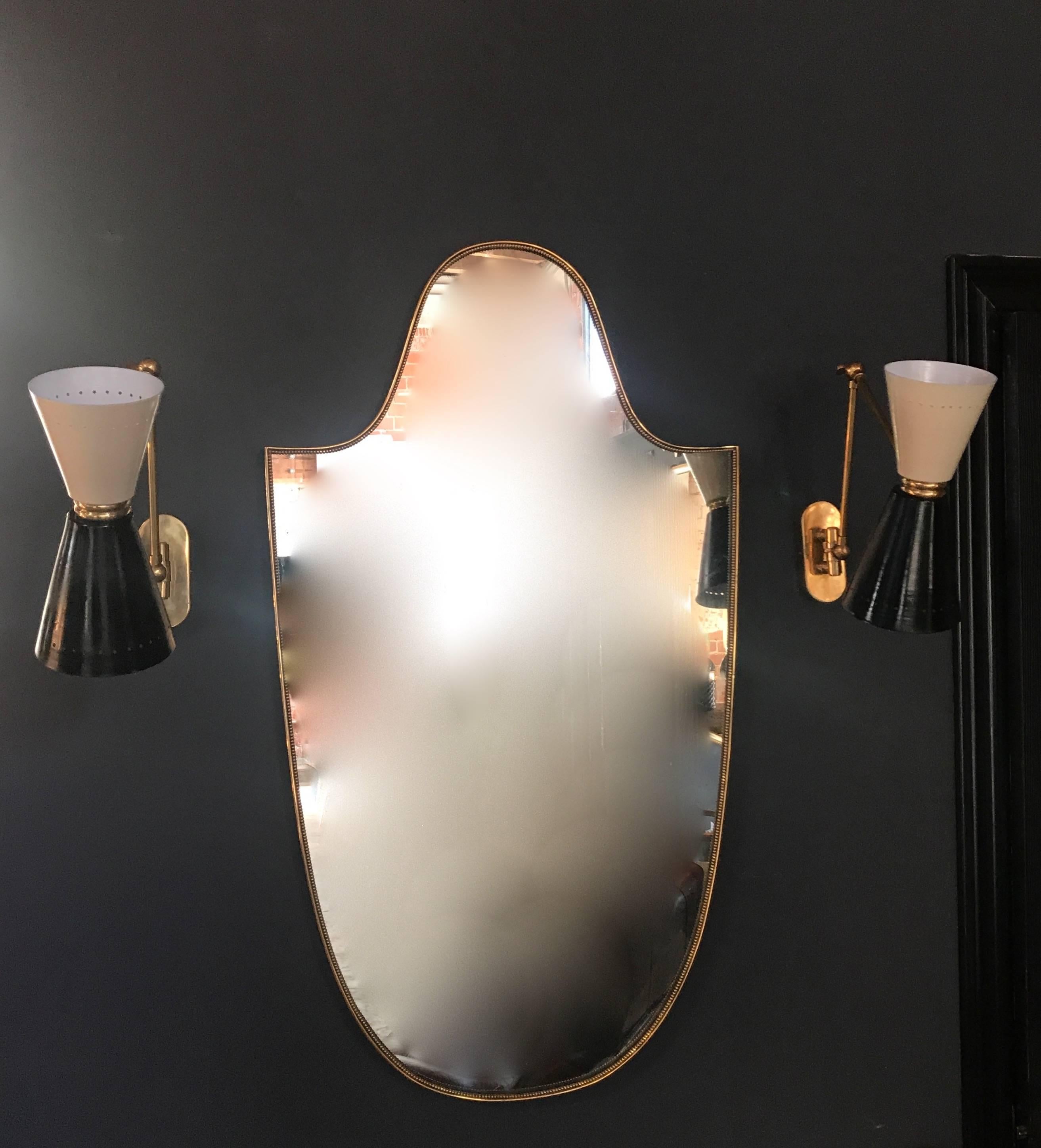 Italian 1960s Pair of Sconces In Excellent Condition In Los Angeles, CA