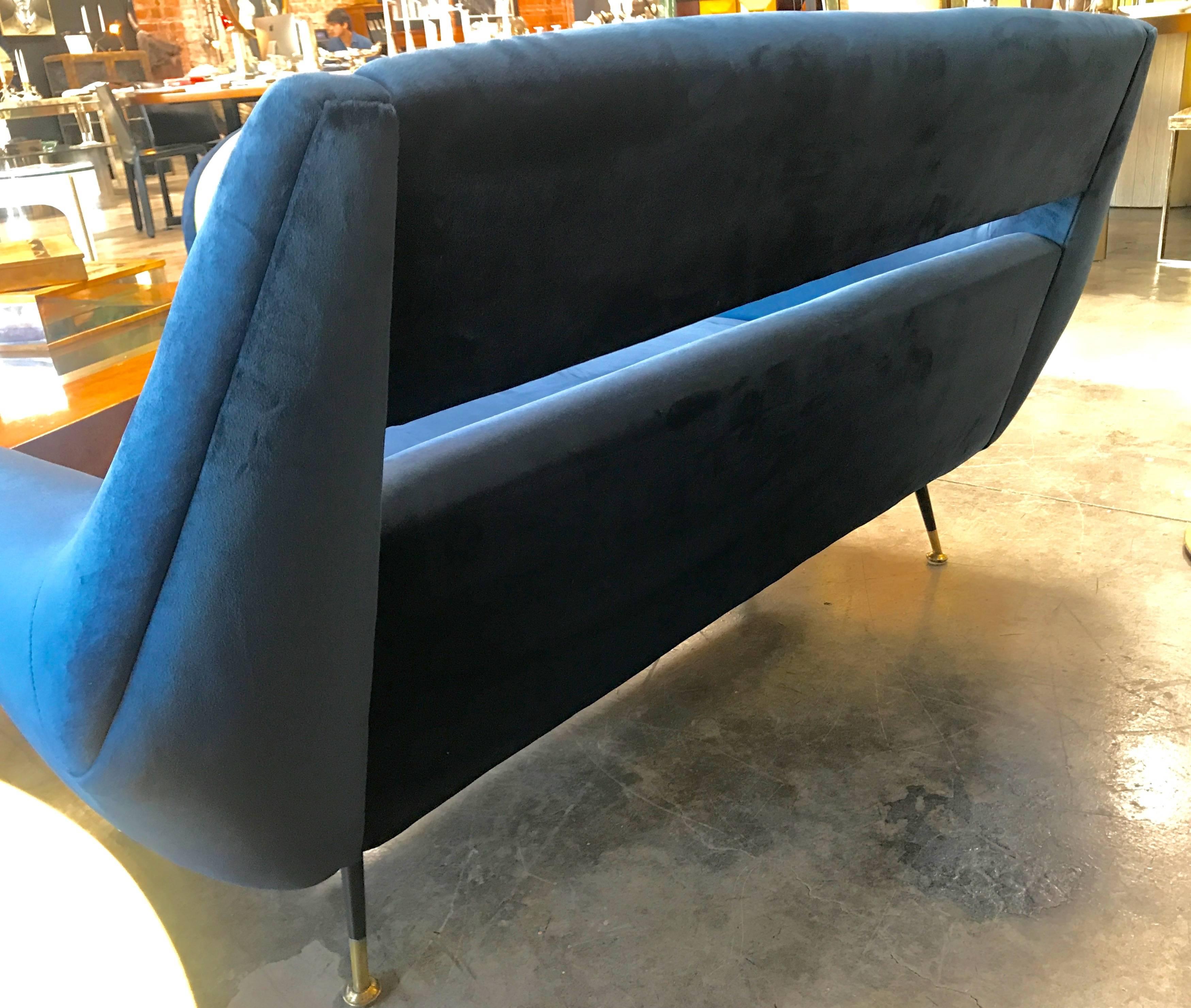 Sofa by Gigi Radice for Minotti, 1950s In Excellent Condition In Los Angeles, CA