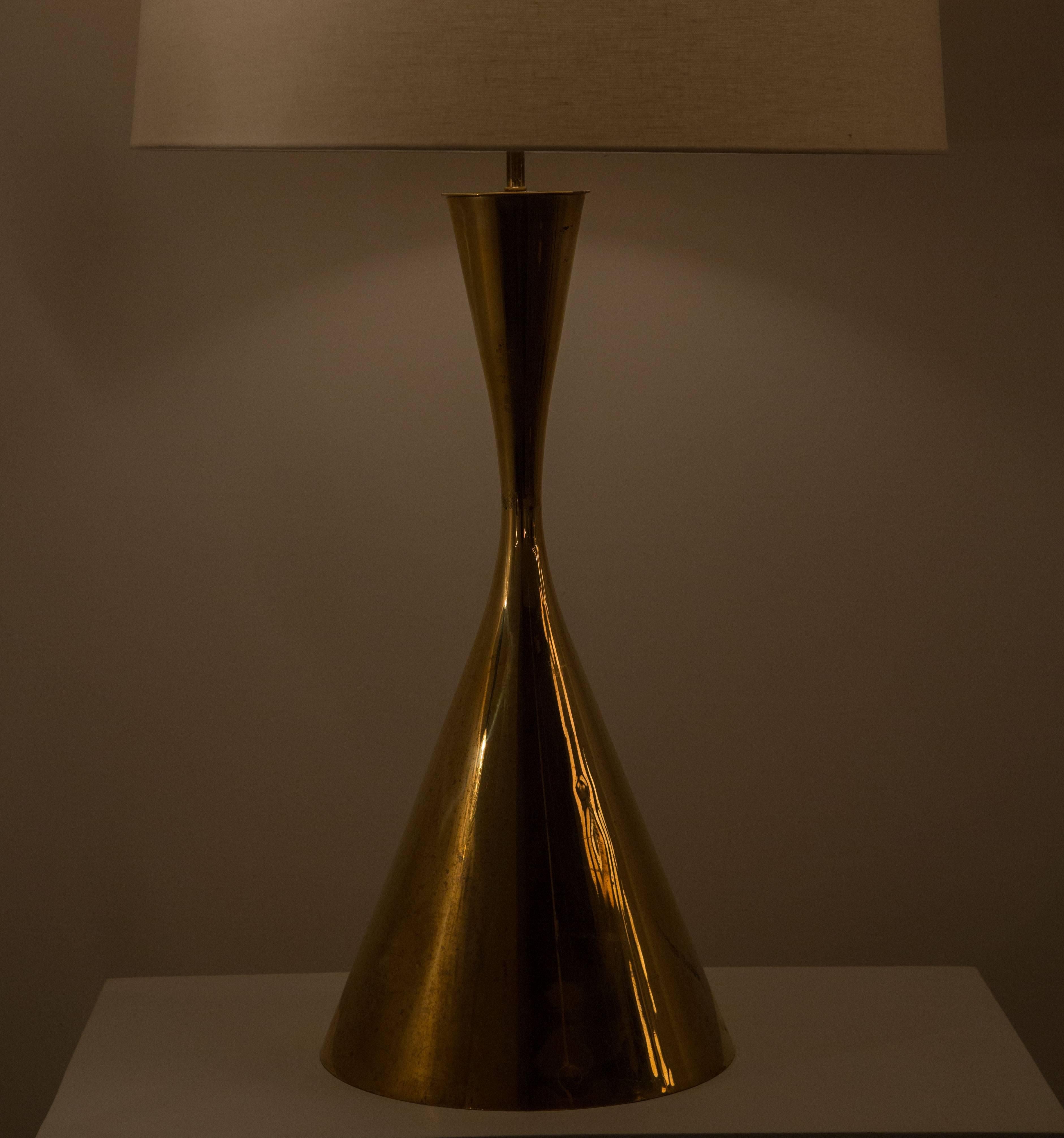 Brass table lamp with glass diffuser by Angelo Lelli for Arredoluce.