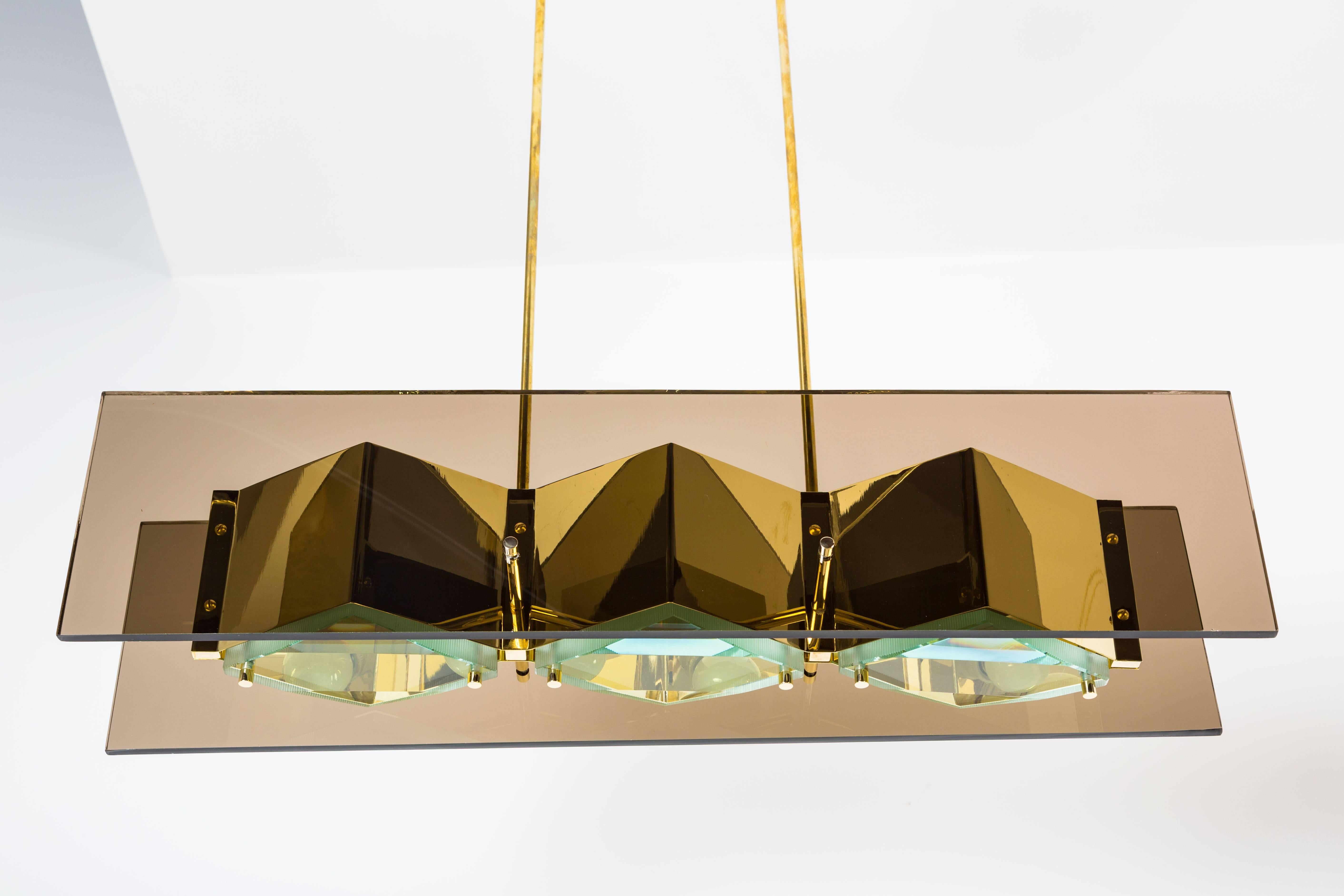 Stilnovo Chandelier with Brass Shades and Green Glass Diffusers In Good Condition In Los Angeles, CA