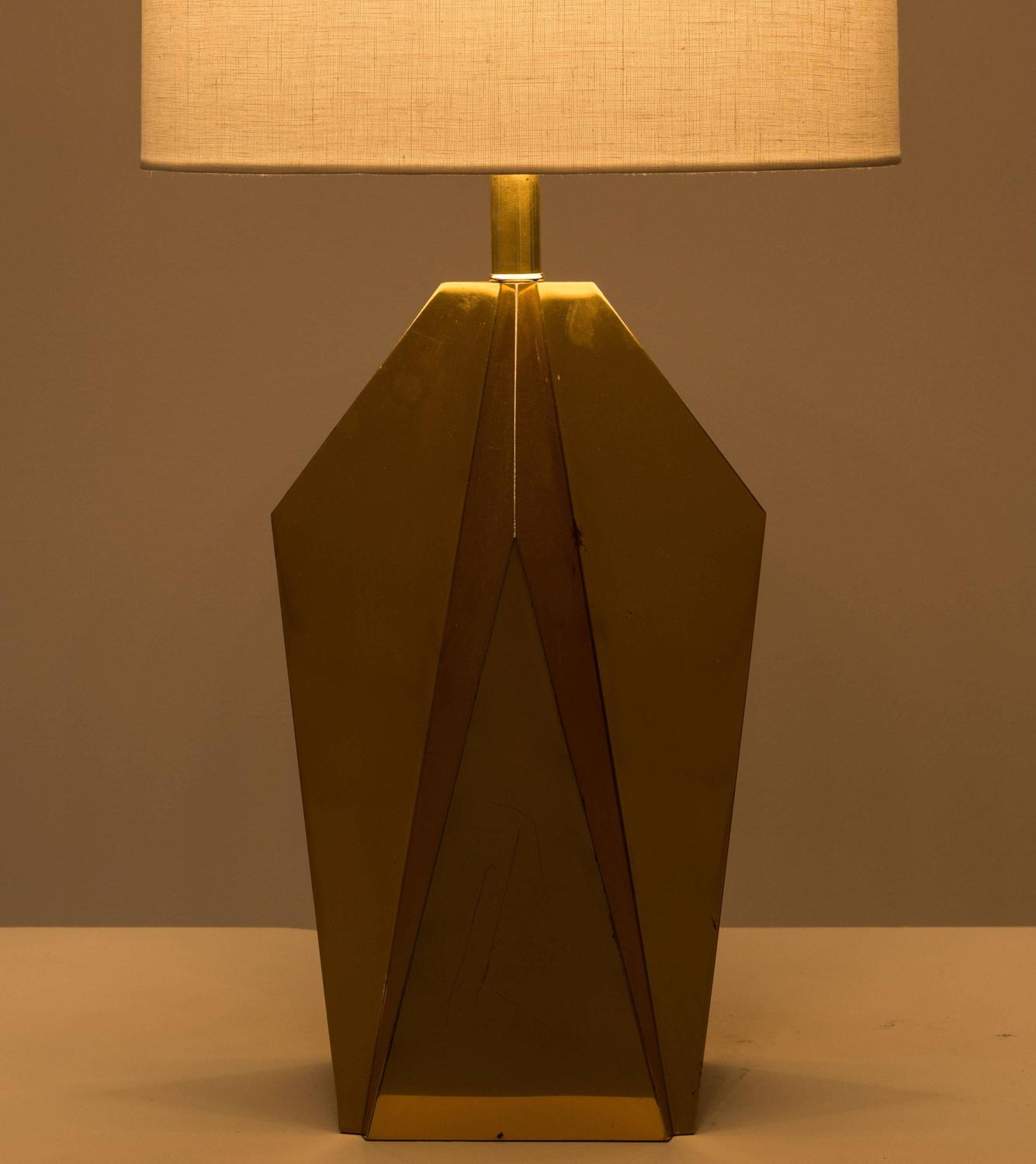 Pair of Brass Geometric Table Lamps For Sale at 1stdibs