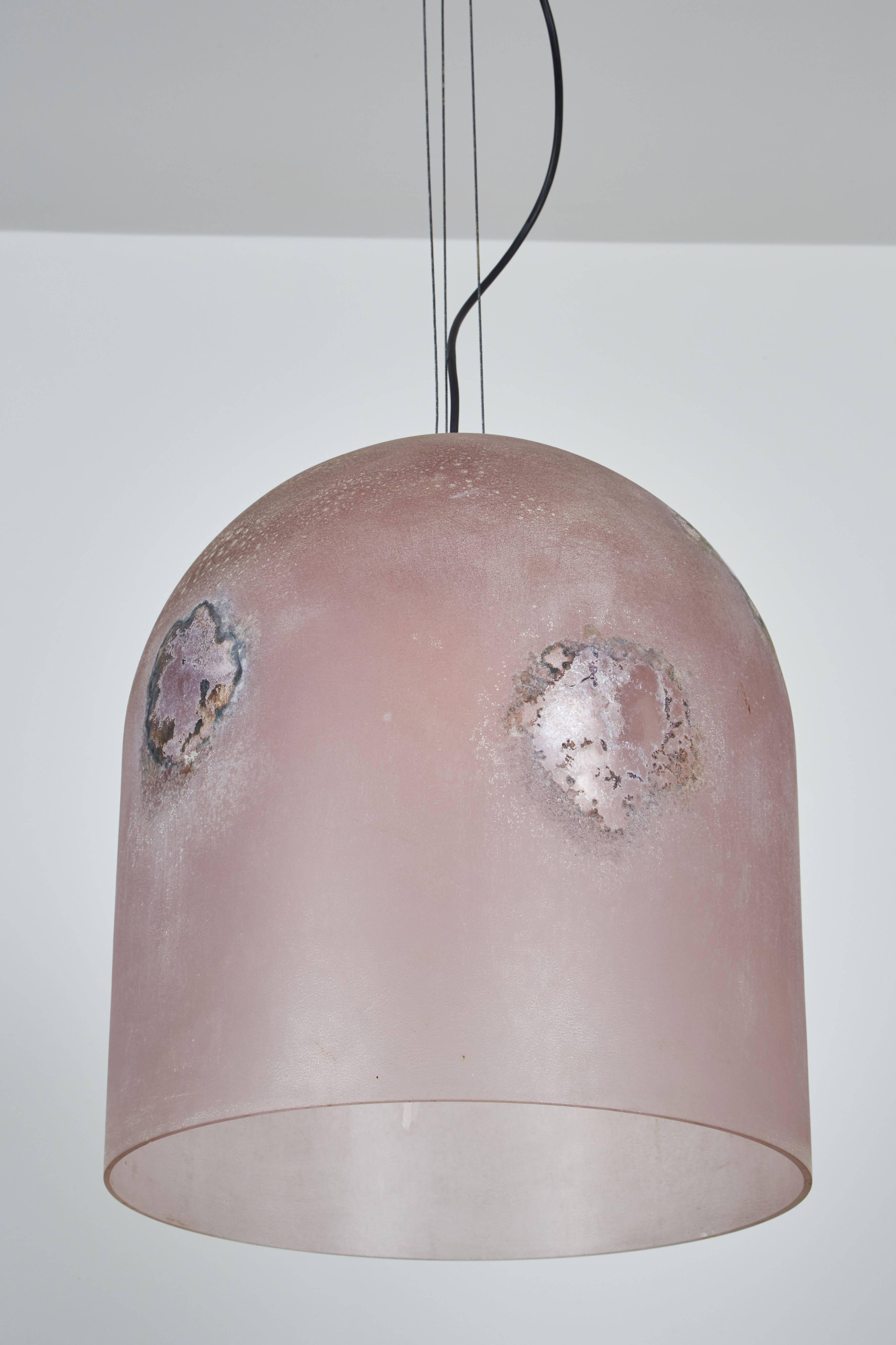 Scavo Murano Glass Pendant by Alfredo Barbini In Excellent Condition In Los Angeles, CA