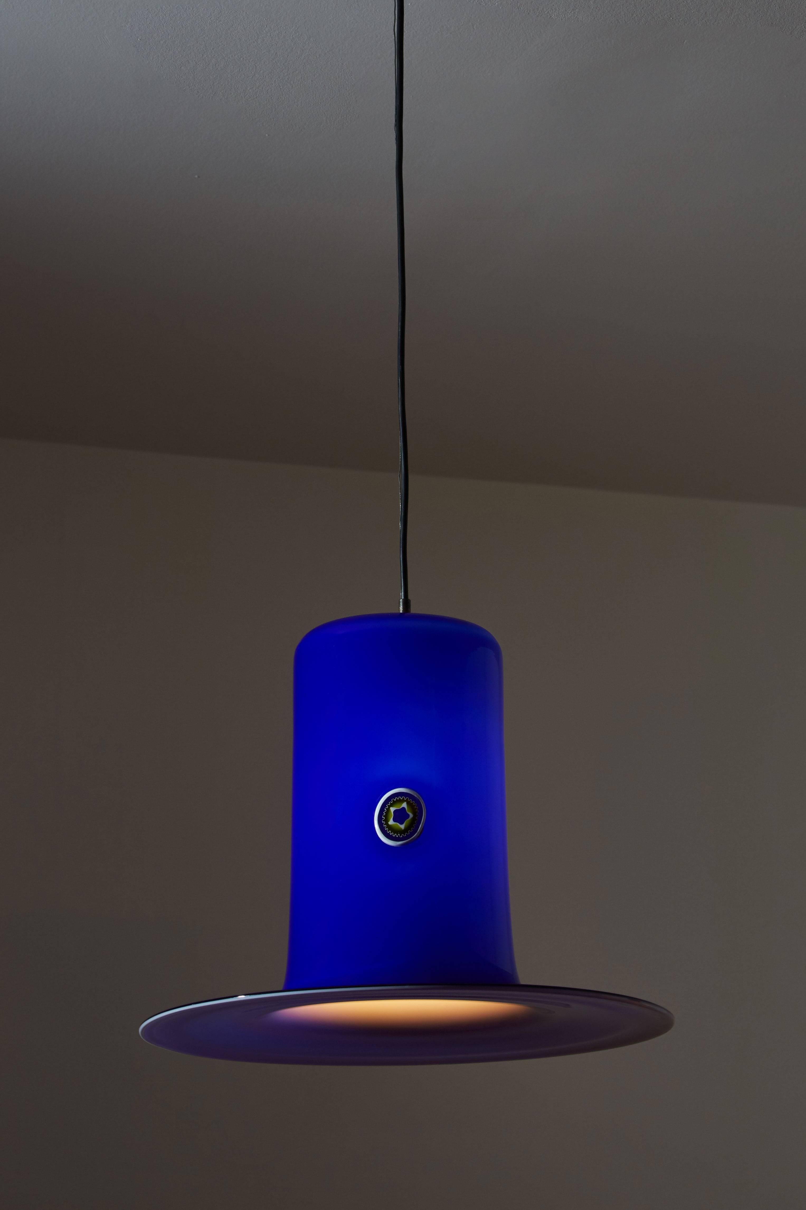Handblown glass pendant by Alessandro Pianon for Vistosi designed in Italy, circa 1960s. Colored Murano glass with small murine in centre of fixture. Retains original manufacturers label. Wired for US junction boxes. Takes one E27 75w maximum bulb.