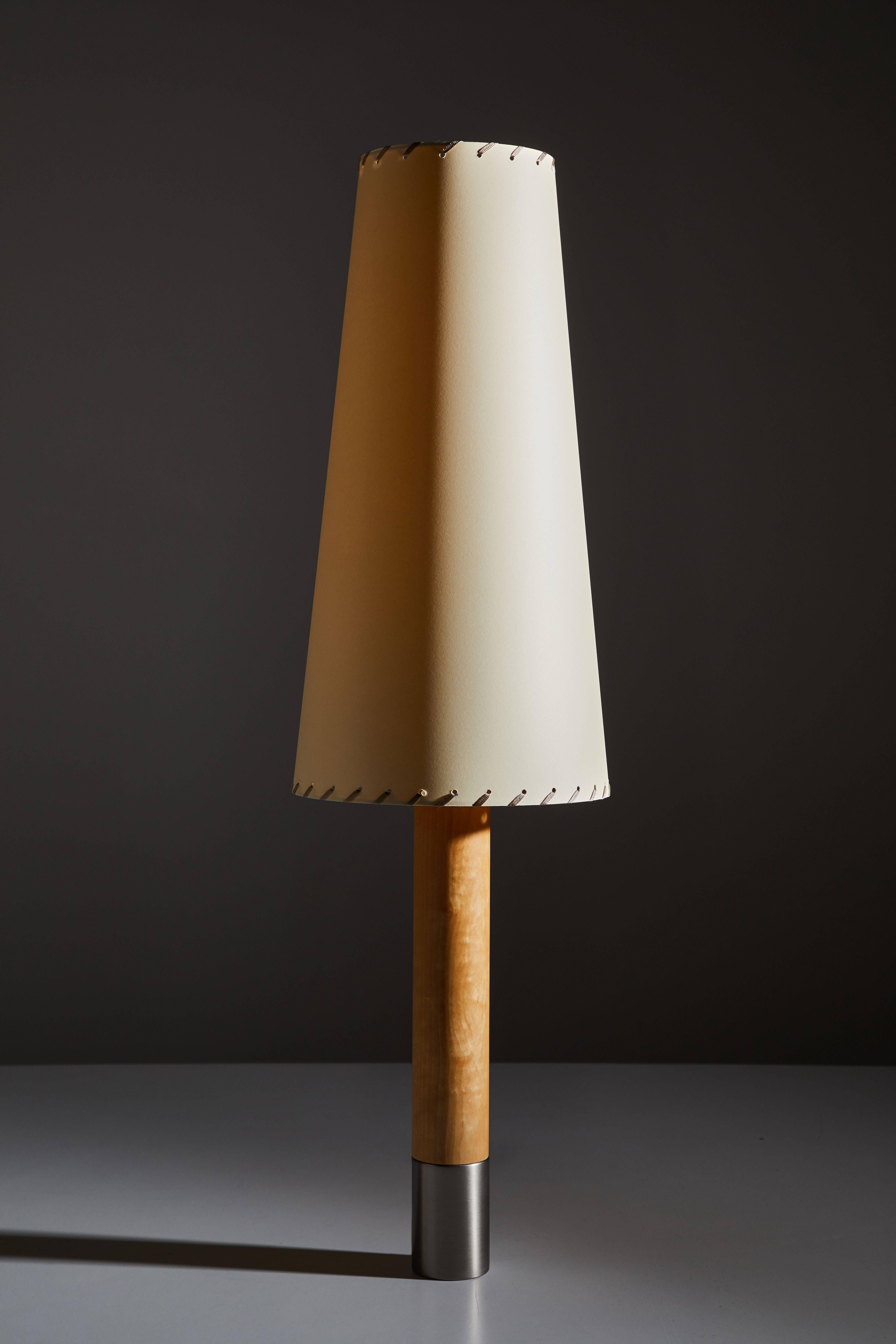 Básica M2 Table Lamp by Santiago Roqueta for Santa & Cole In Excellent Condition In Los Angeles, CA