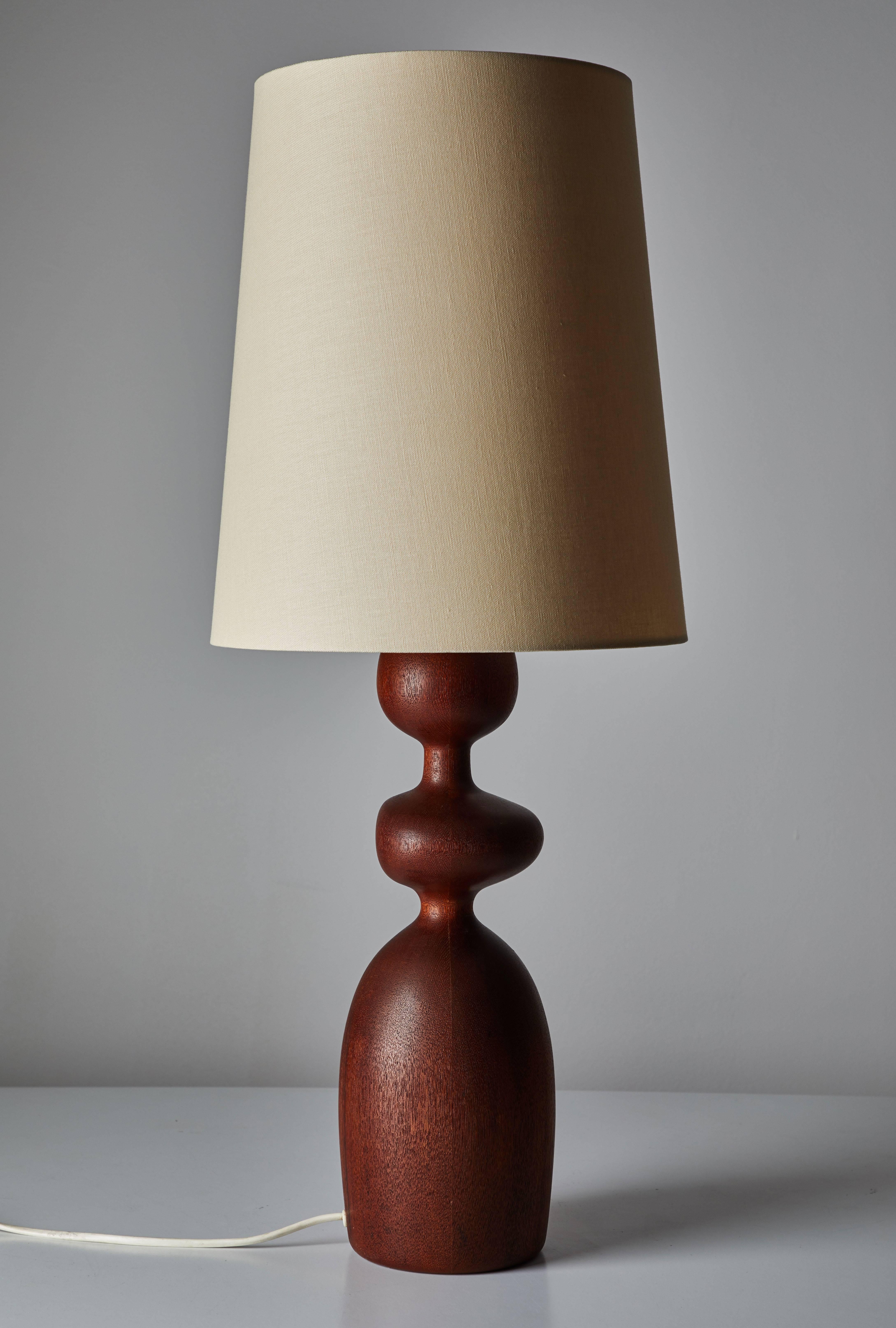 Sculpted Teak Danish Table Lamp In Good Condition In Los Angeles, CA