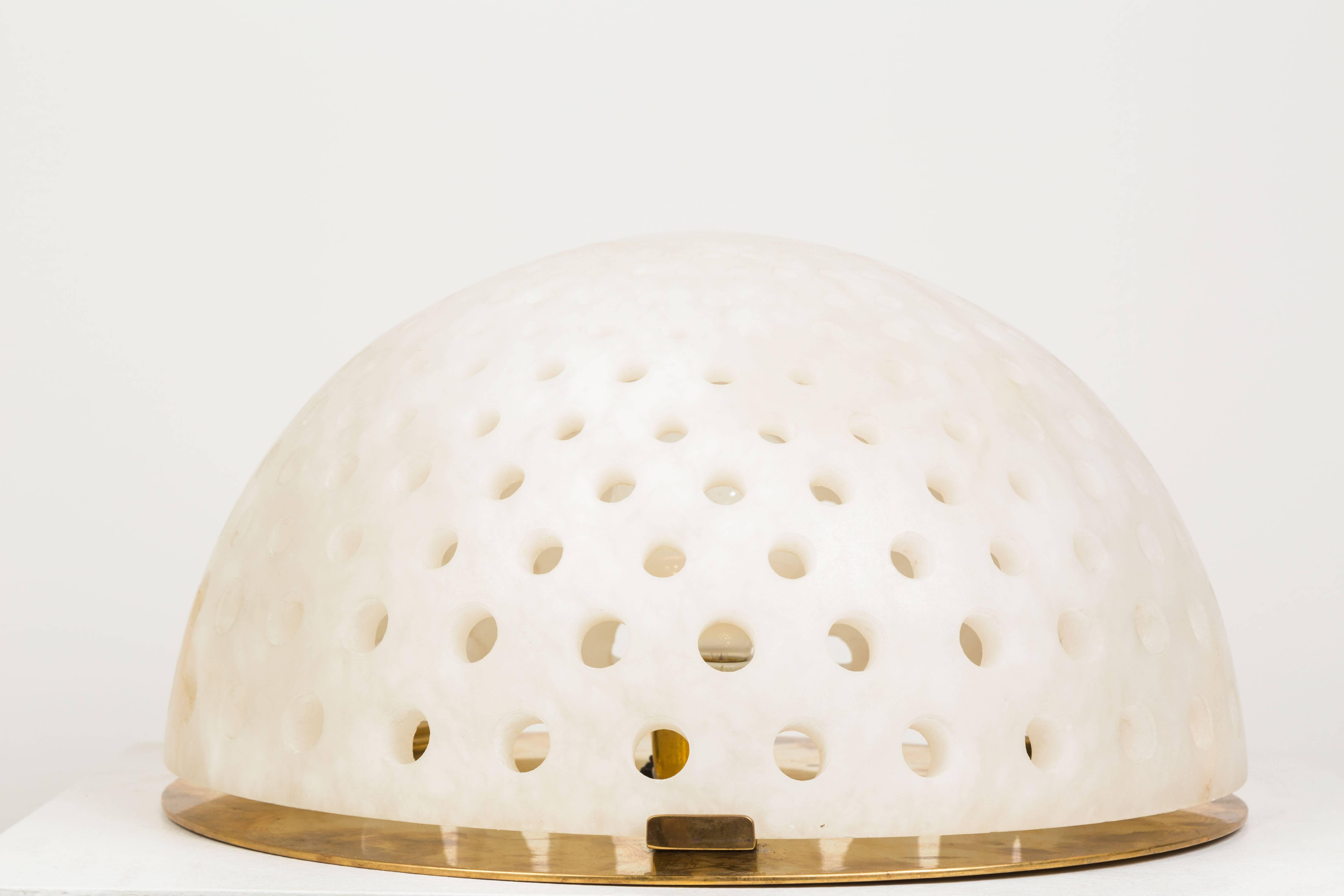 Lampe de table en albâtre d'Angelo Mangiarotti Bon état - En vente à Los Angeles, CA