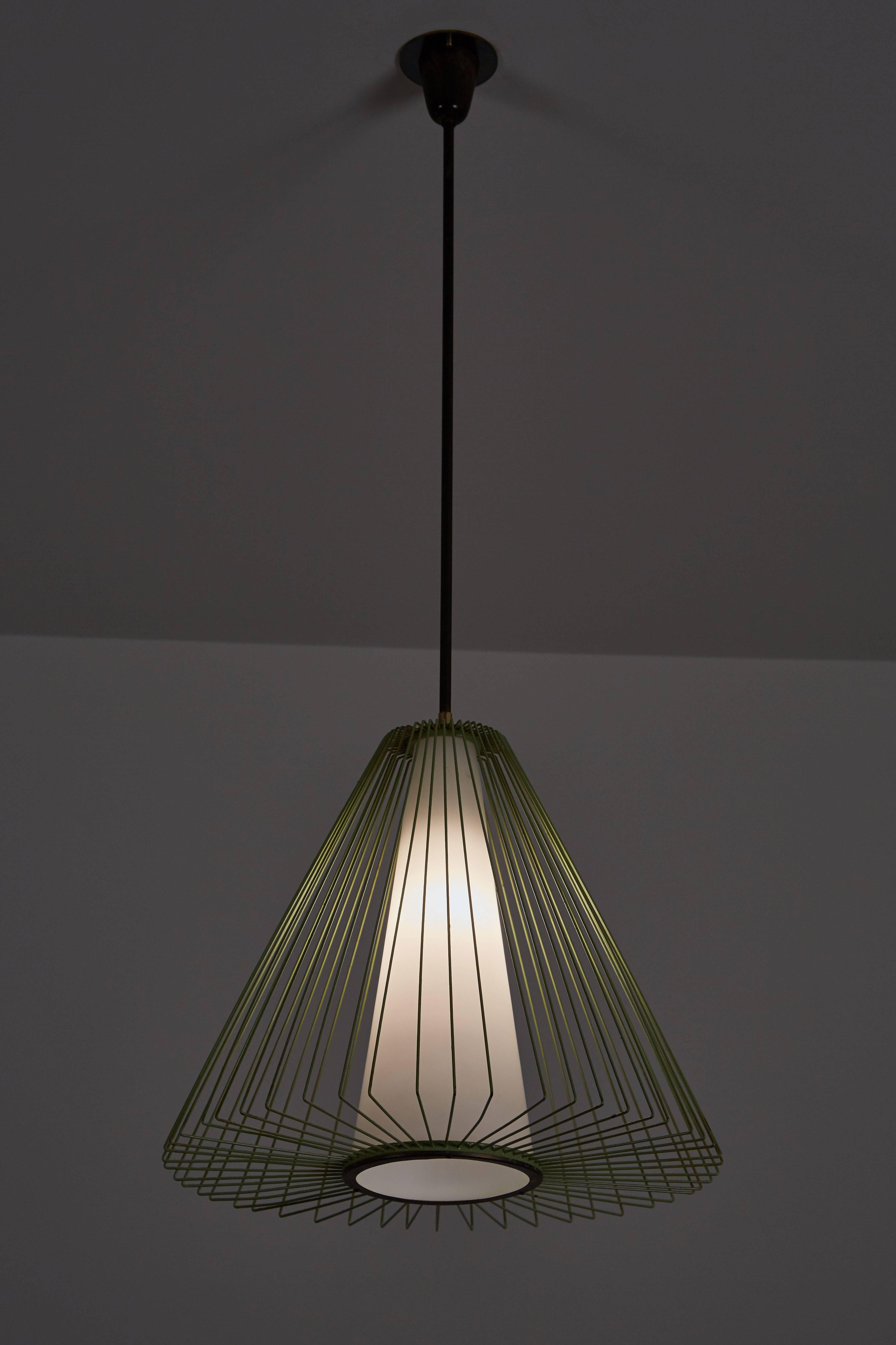 Wire and white brushed satin glass pendant in the style of Arredoluce. Made in Italy, circa 1950s. Custom backplate for canopy. Wired for US junction boxes. Takes one E27 75w maximum bulb. Overall drop can be adjusted.
