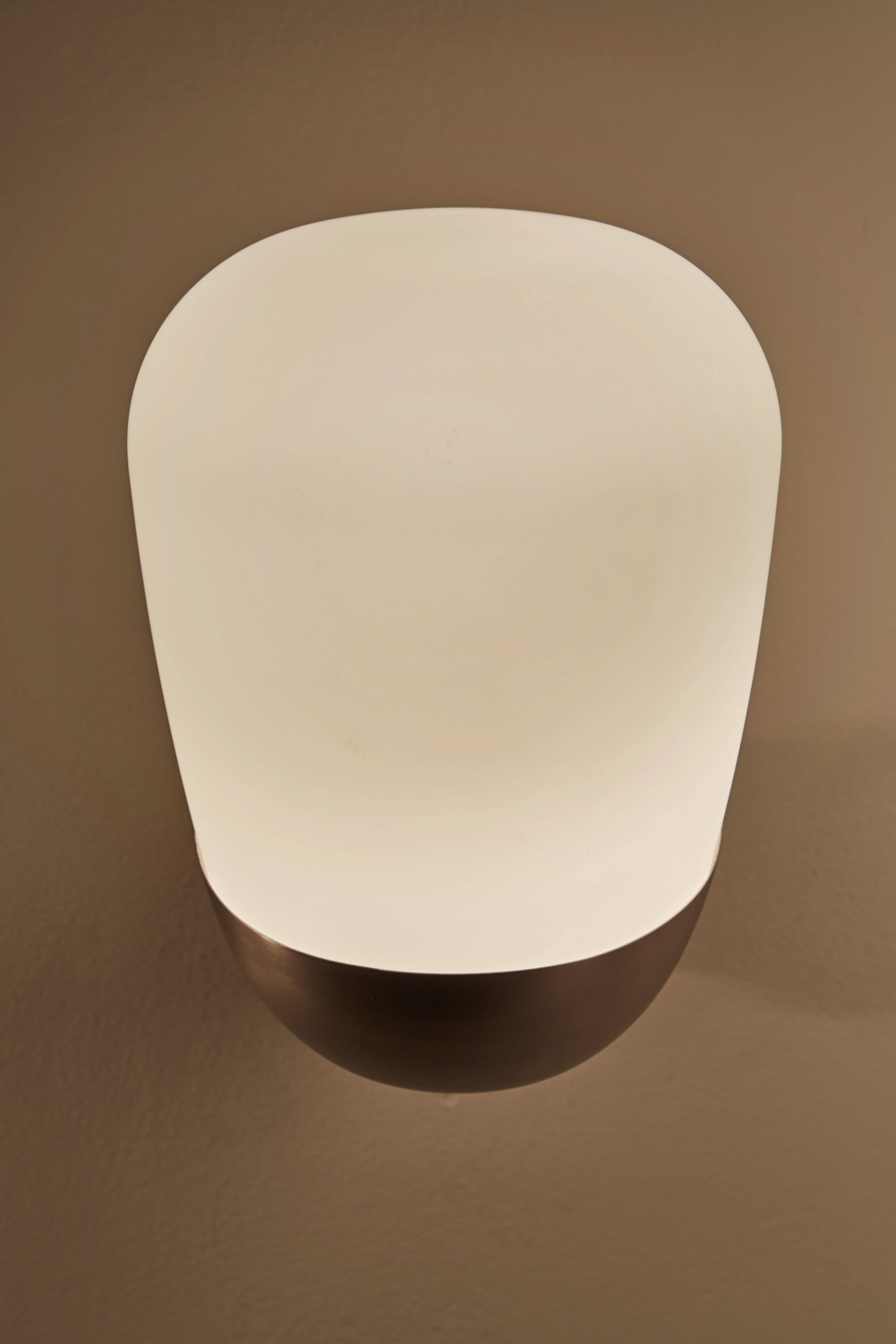 arne jacobsen sconce