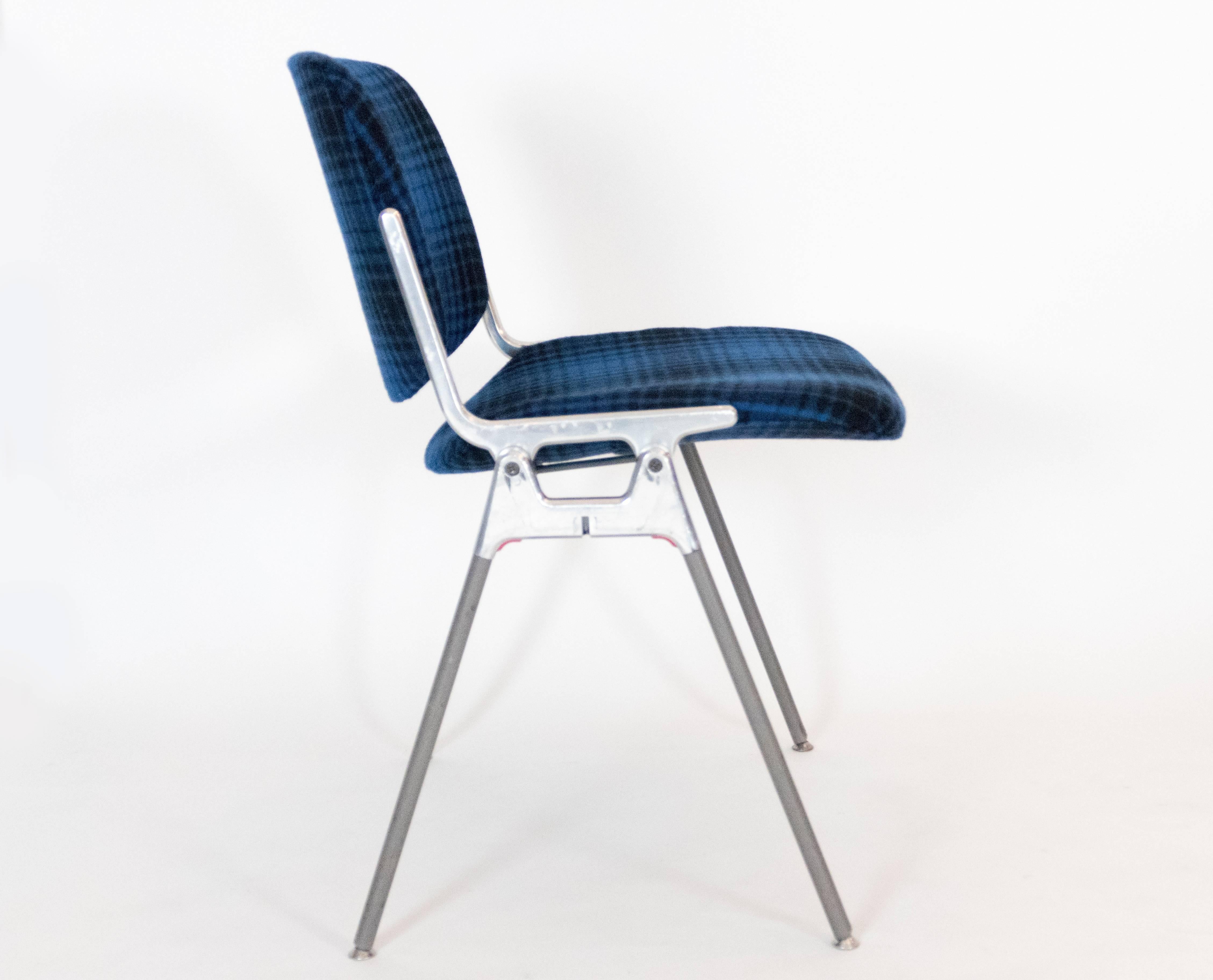 Italian Set of Three Chairs by Giancarlo Piretti For Sale