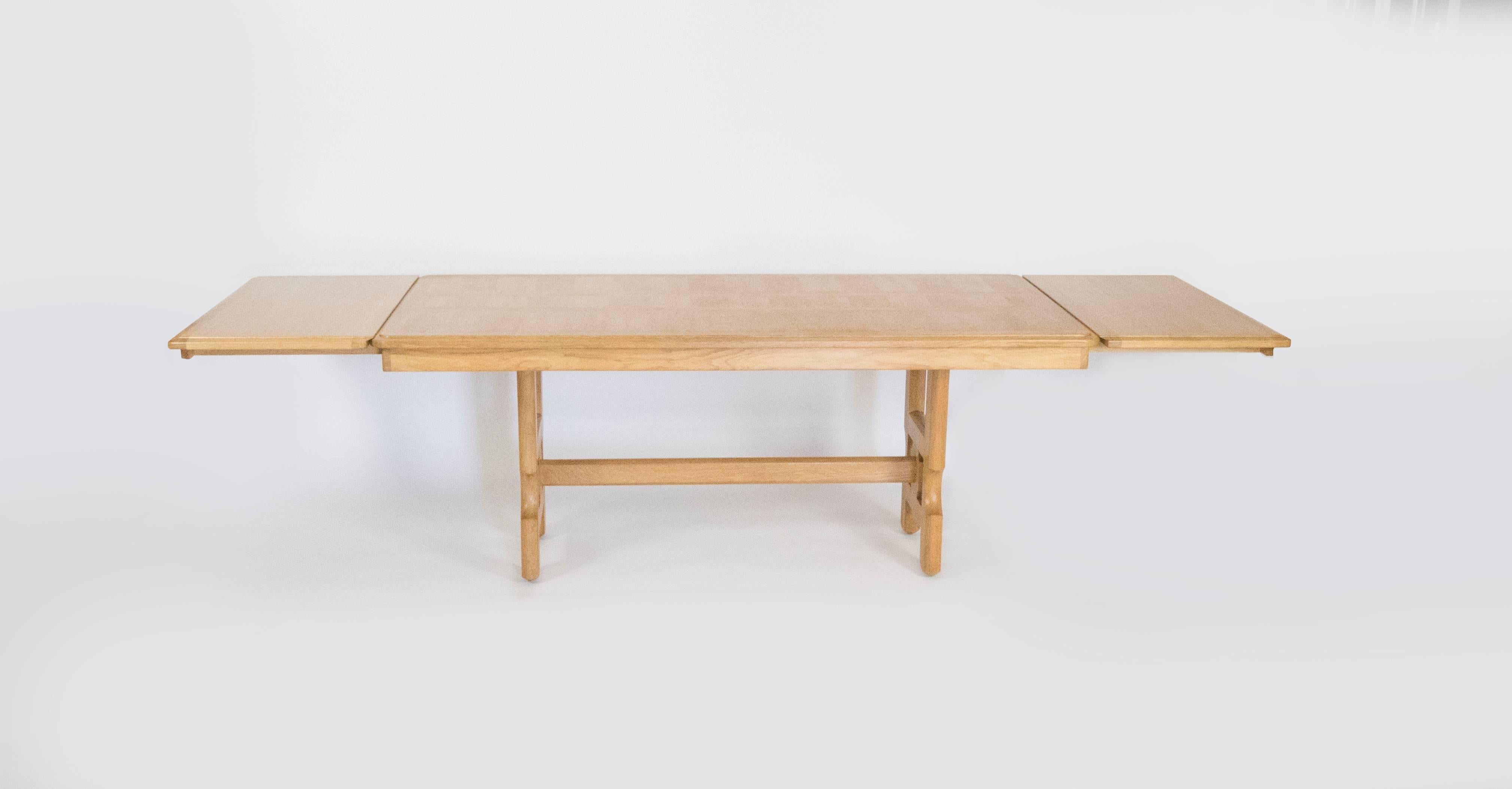 Mid-Century Modern Oak Dining Table by Guillerme et Chambon
