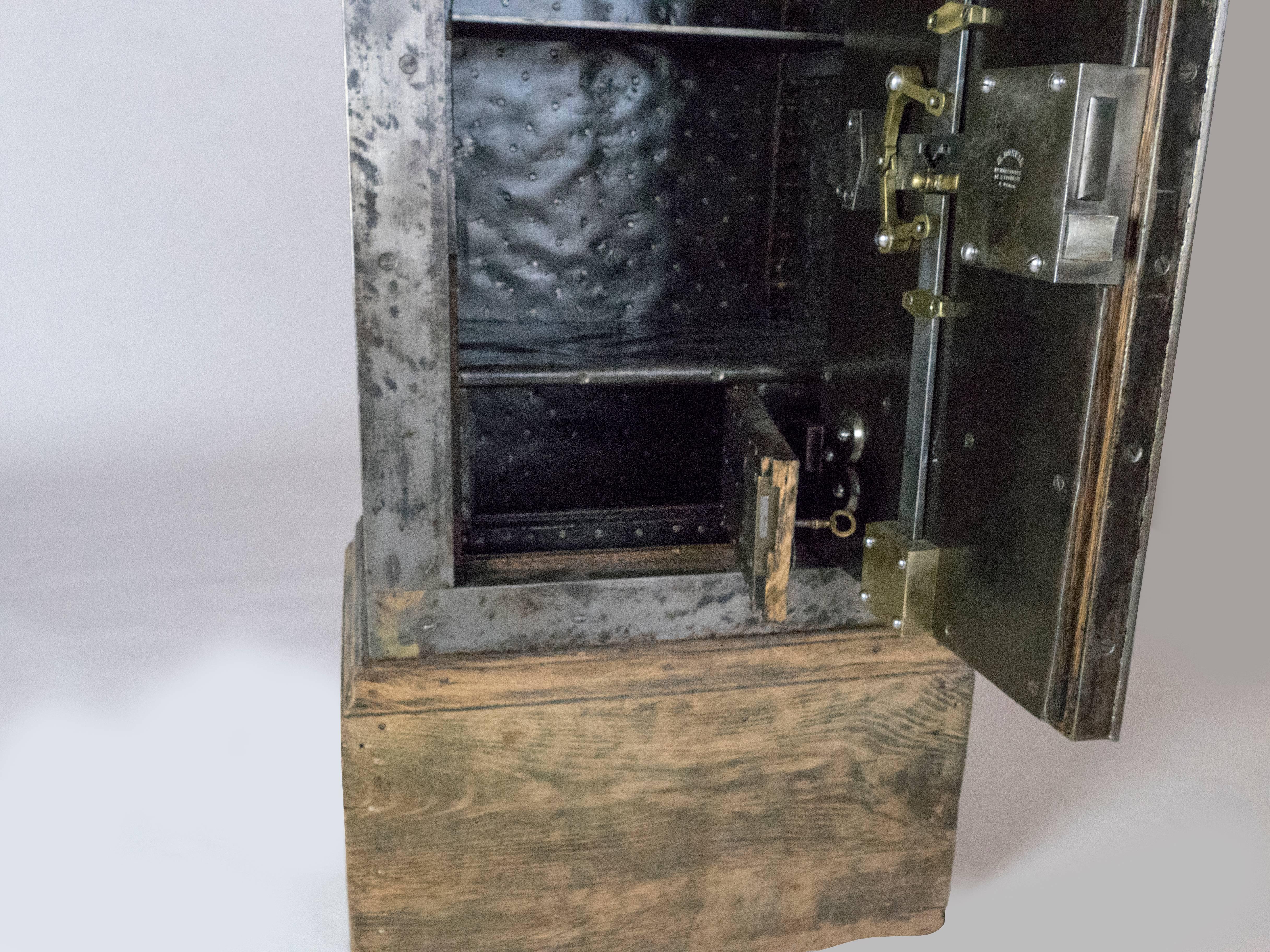 French Steel Safe by H. Dorval 1