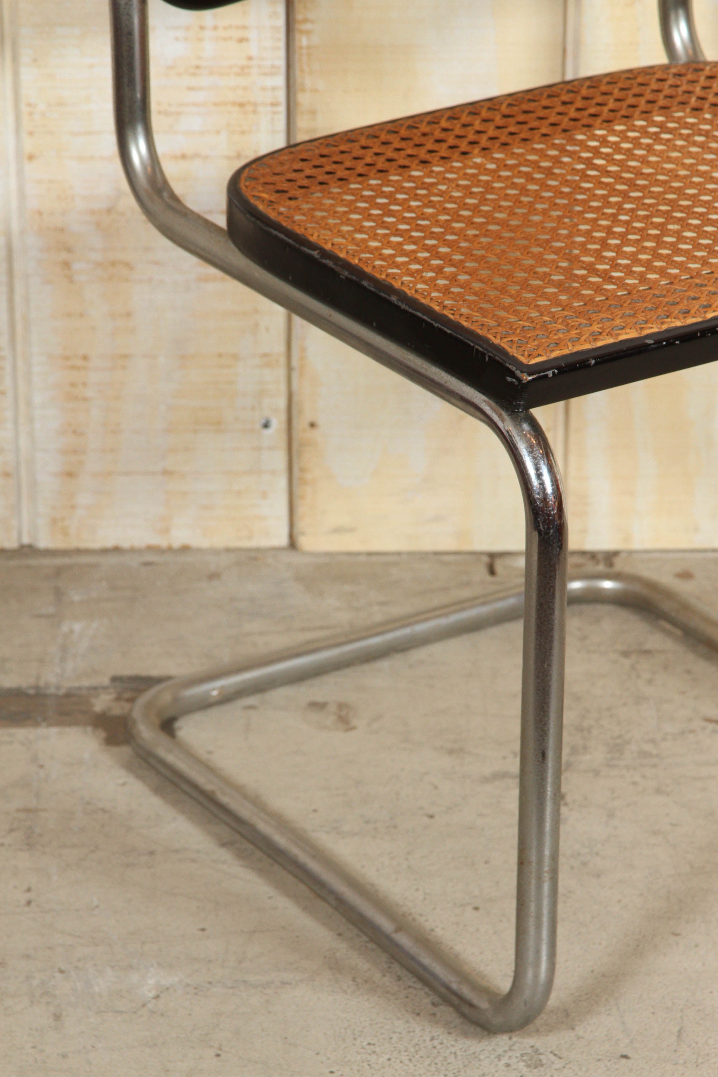 50-111 Cesca Side Chair by Marcel Breuer for Knoll.
Tubular Steel frame with polished chrome finish.
Hnadwoven cane with with solid wood matte black frame.