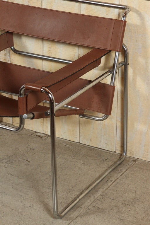 Set of Marcel Breuer Wassily Lounge Chairs In Excellent Condition For Sale In Los Angeles, CA