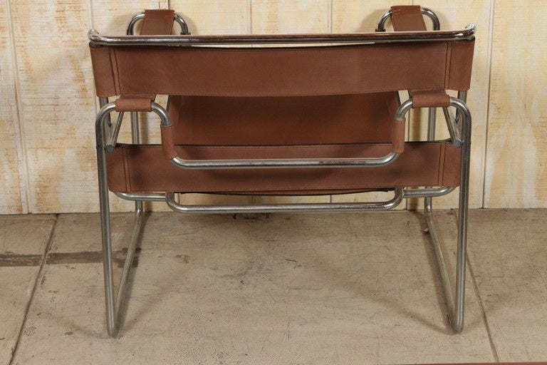 Set of Marcel Breuer Wassily Lounge Chairs For Sale 3