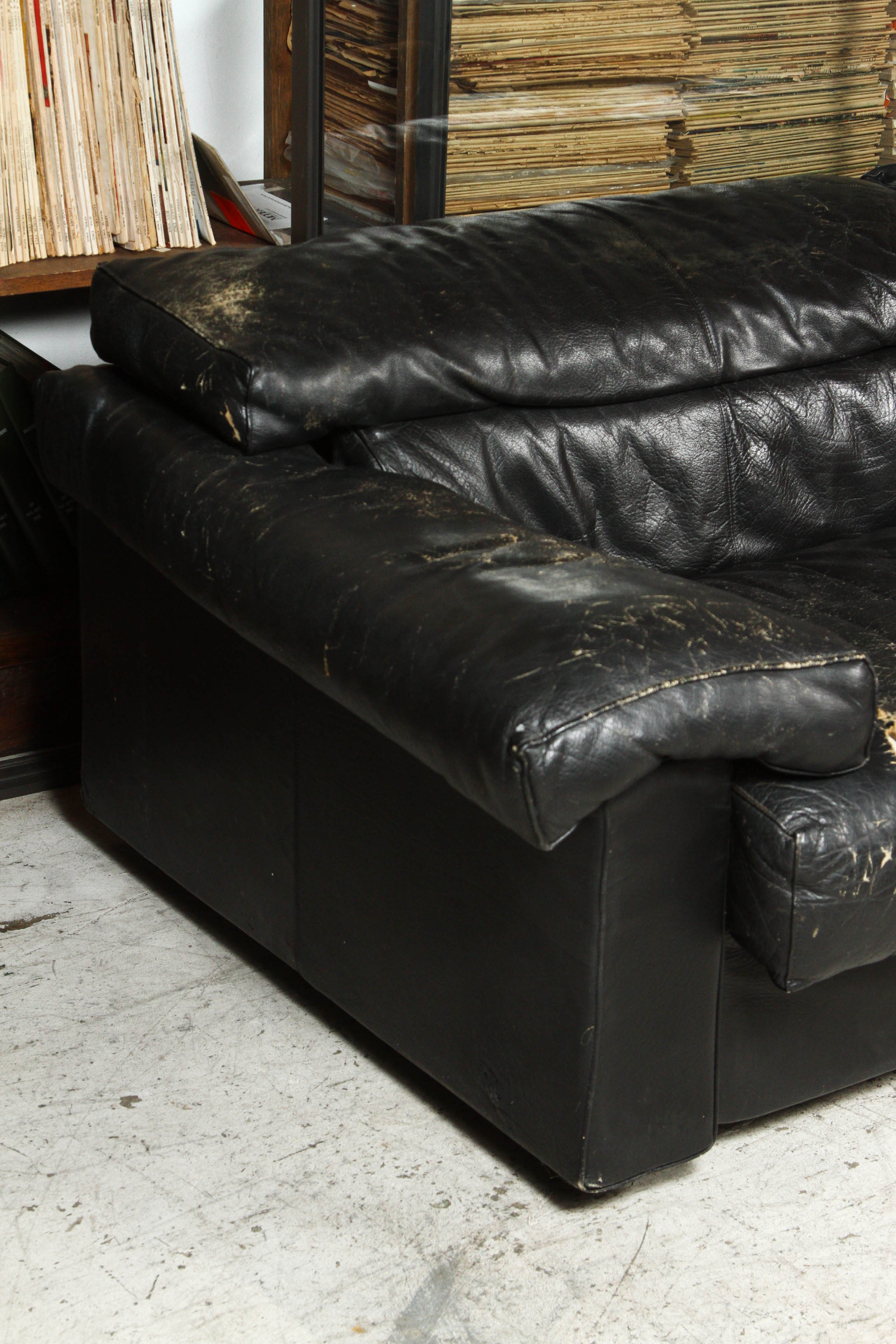 Afra and Tobia Scarpa Erasmo Sofa For Sale 2