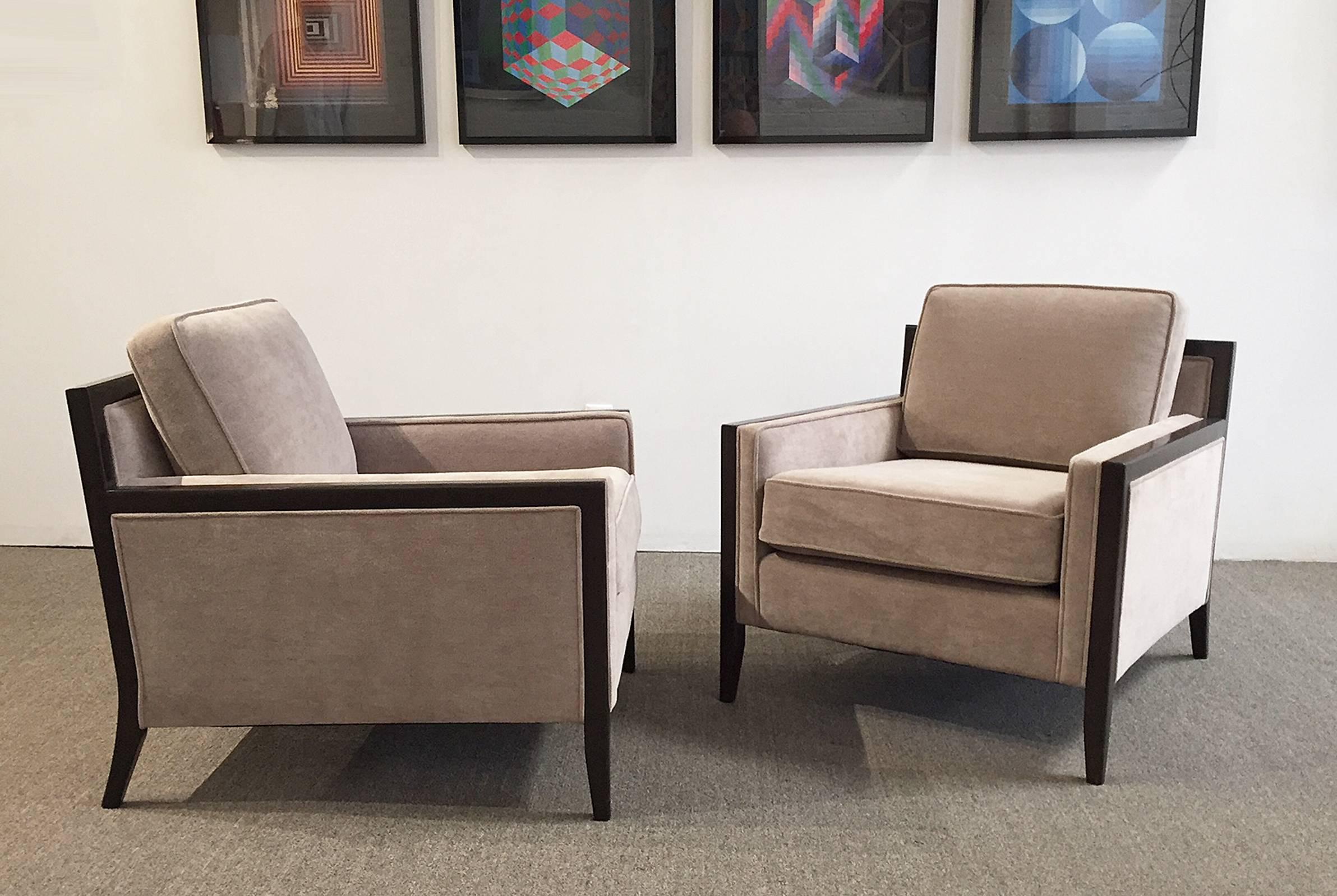 Hand-Crafted Mid-Century Modern Pair of Chairs