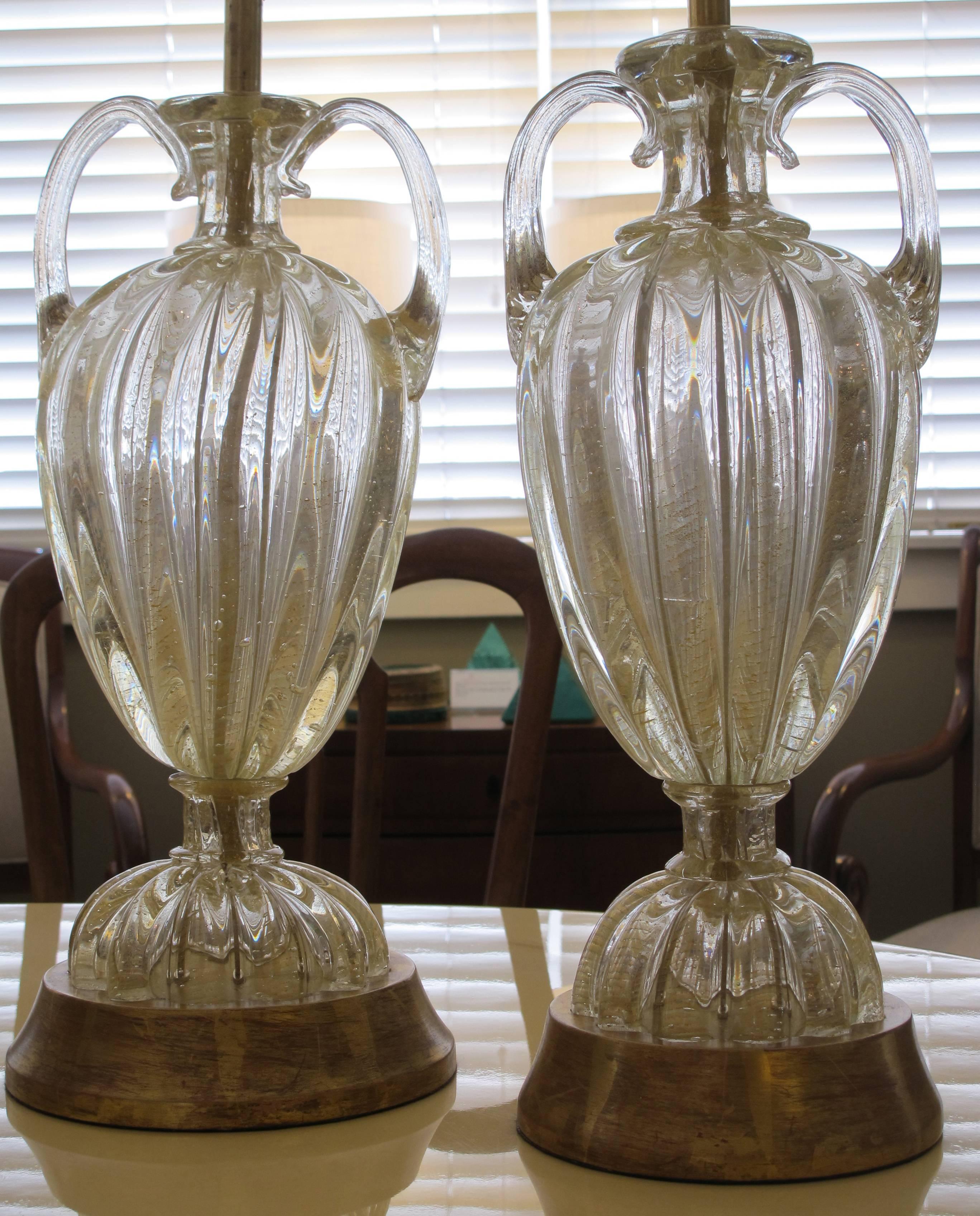 Mid-20th Century Pair of Murano Gold Aventurine Art Glass Urn-Form Lamps by Barovier & Toso