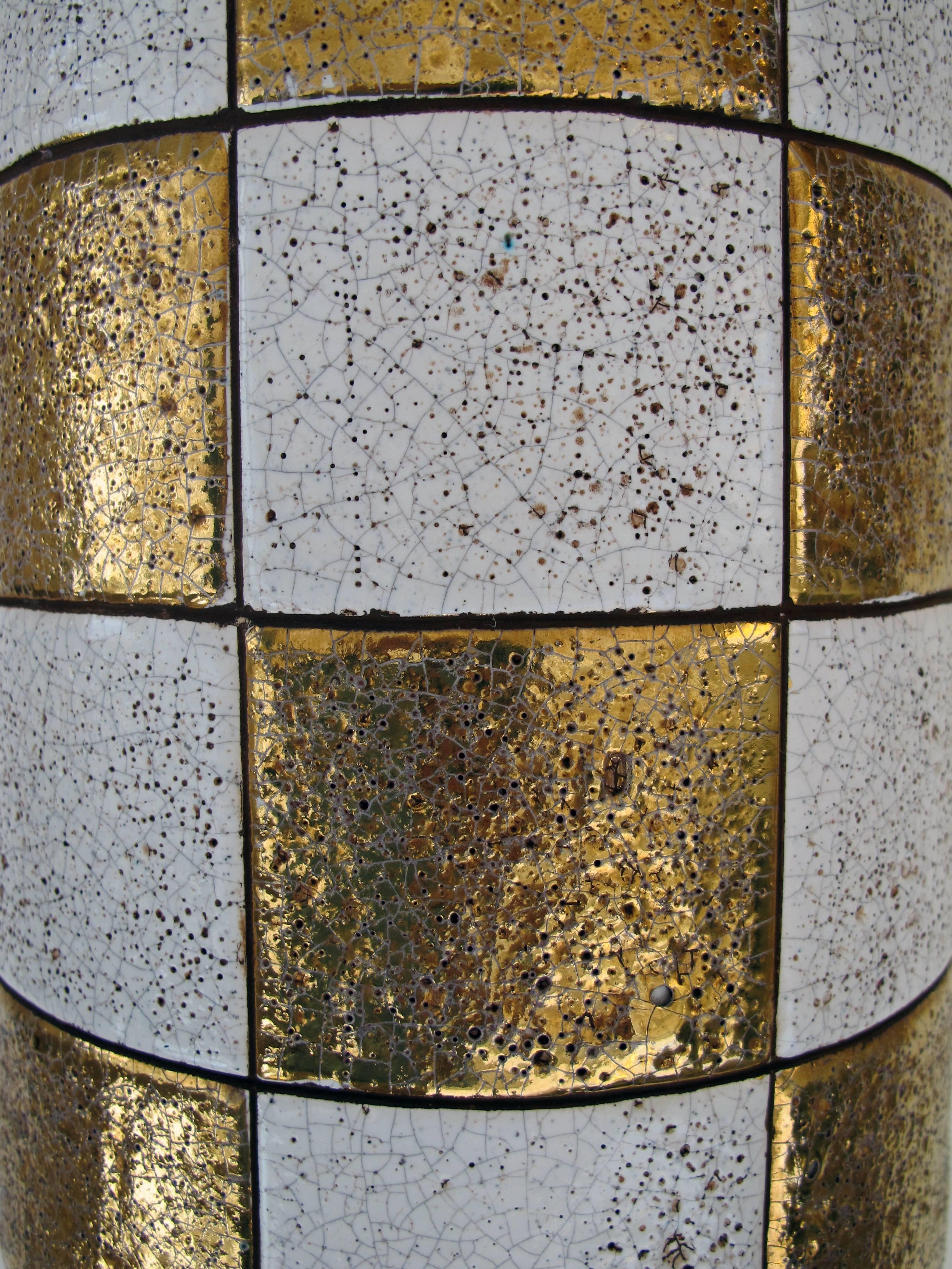Late 20th Century Modish American, 1970s Cylindrical Checkerboard Pattern Ceramic Vase; Jaru