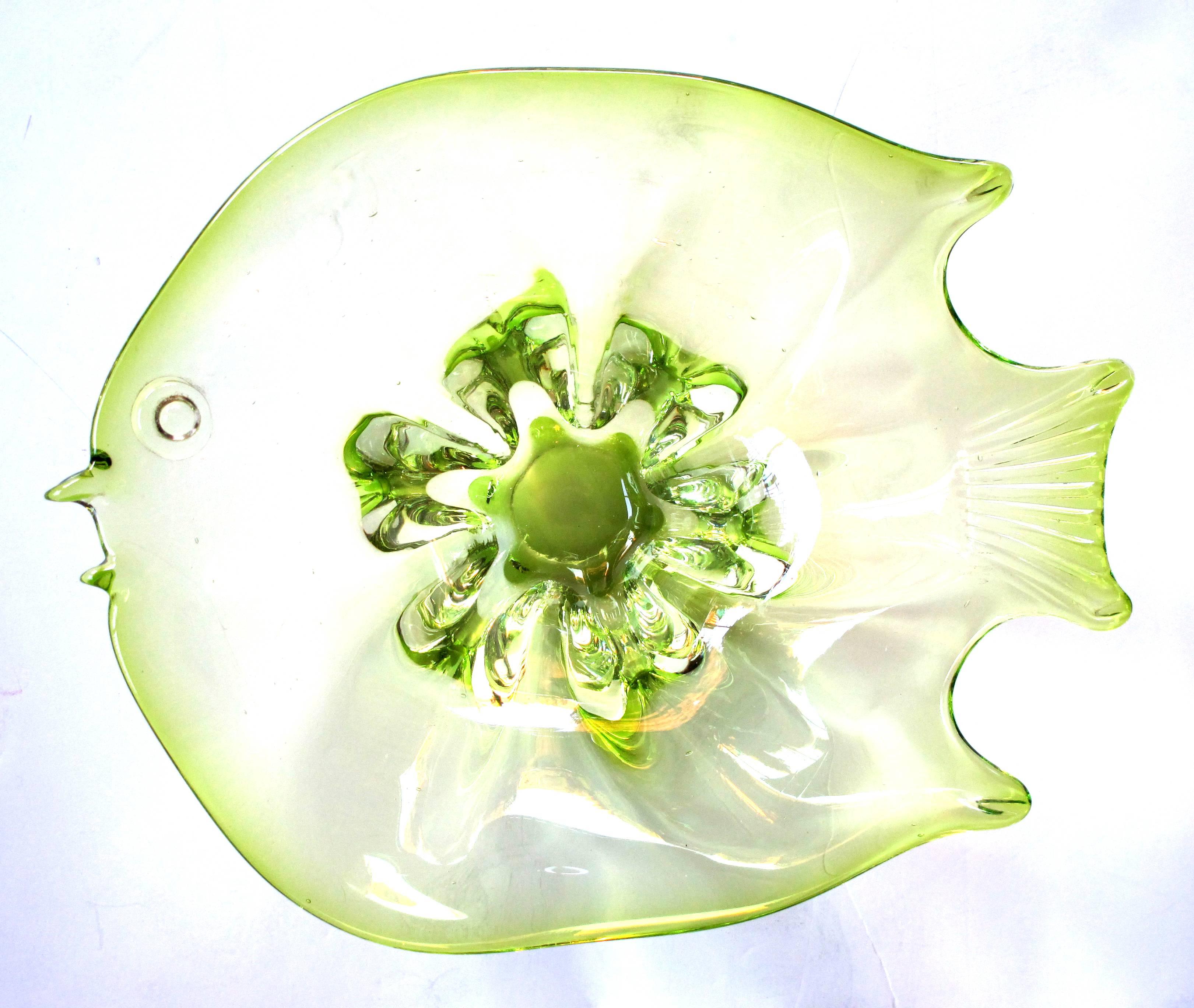 Playful Murano Mid-Century Acid Green Art Glass Bowl of a Fish In Excellent Condition In San Francisco, CA