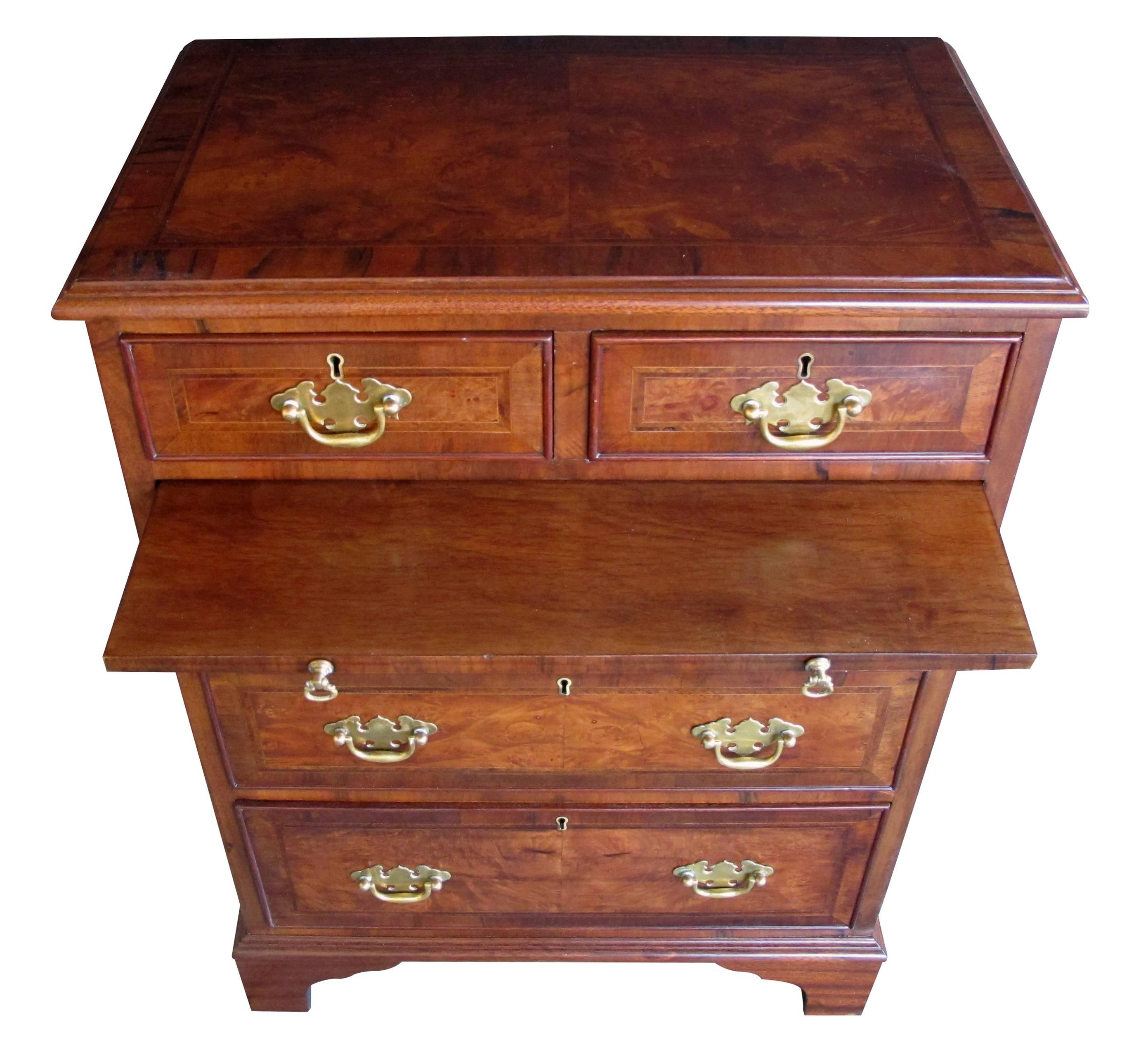 British Good Quality Pair of English George II Style Burl Walnut Bedside Chests