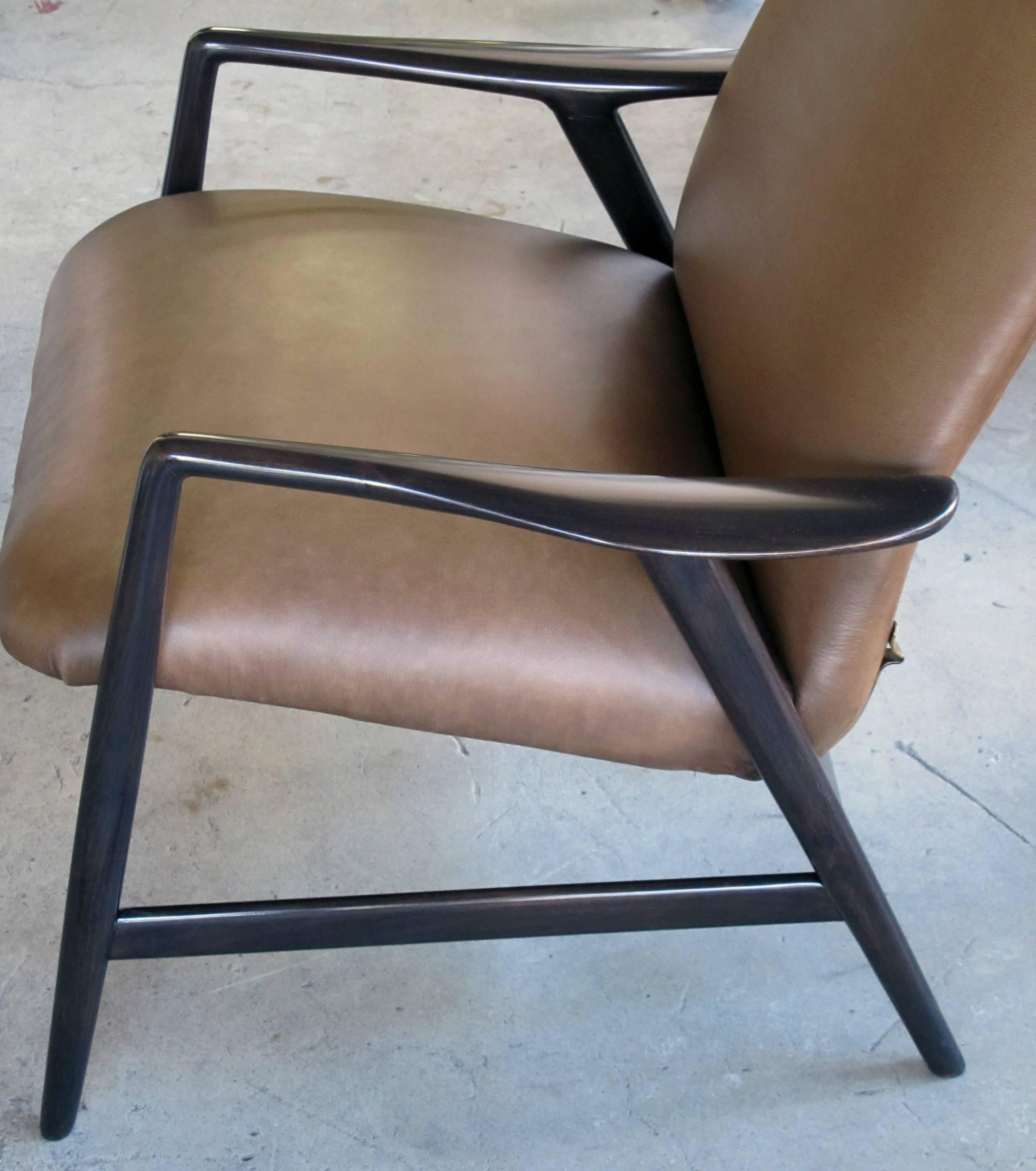Stylish Danish Modern Alf Svensson for Fritz Hansen Two-Position Reclining Chair In Excellent Condition For Sale In San Francisco, CA