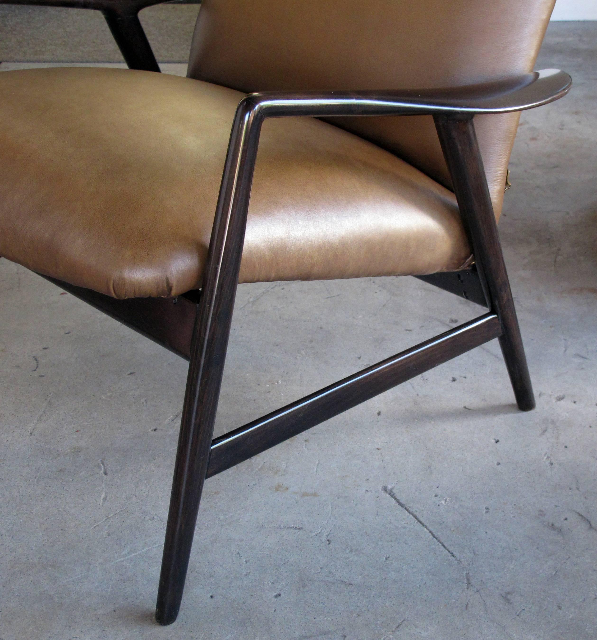 Stylish Danish Modern Alf Svensson for Fritz Hansen Two-Position Reclining Chair In Excellent Condition For Sale In San Francisco, CA