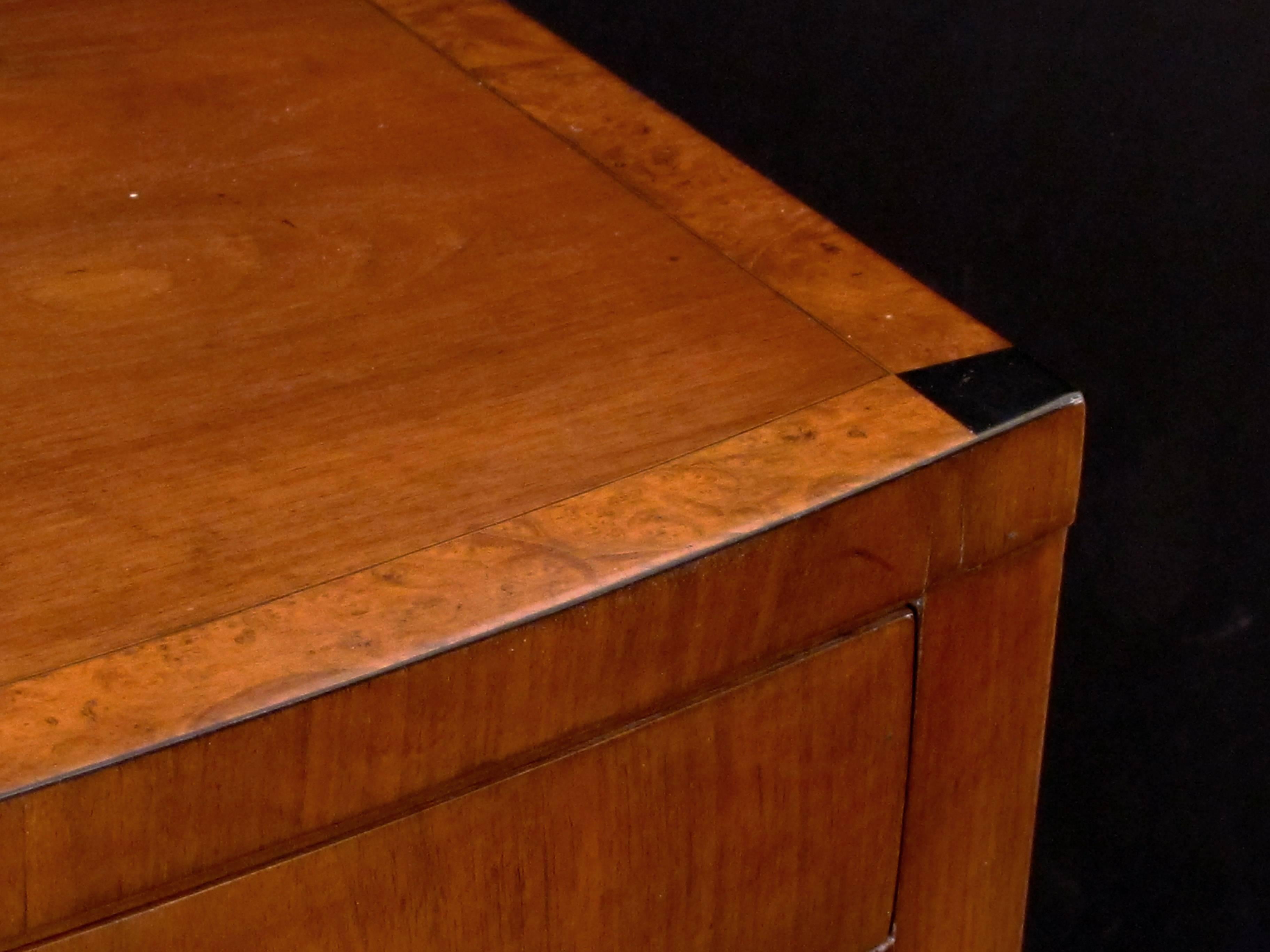 19th Century A Handsome Danish Empire 3-Drawer Walnut Bow-Front Commode/Chest w Burlwood Trim