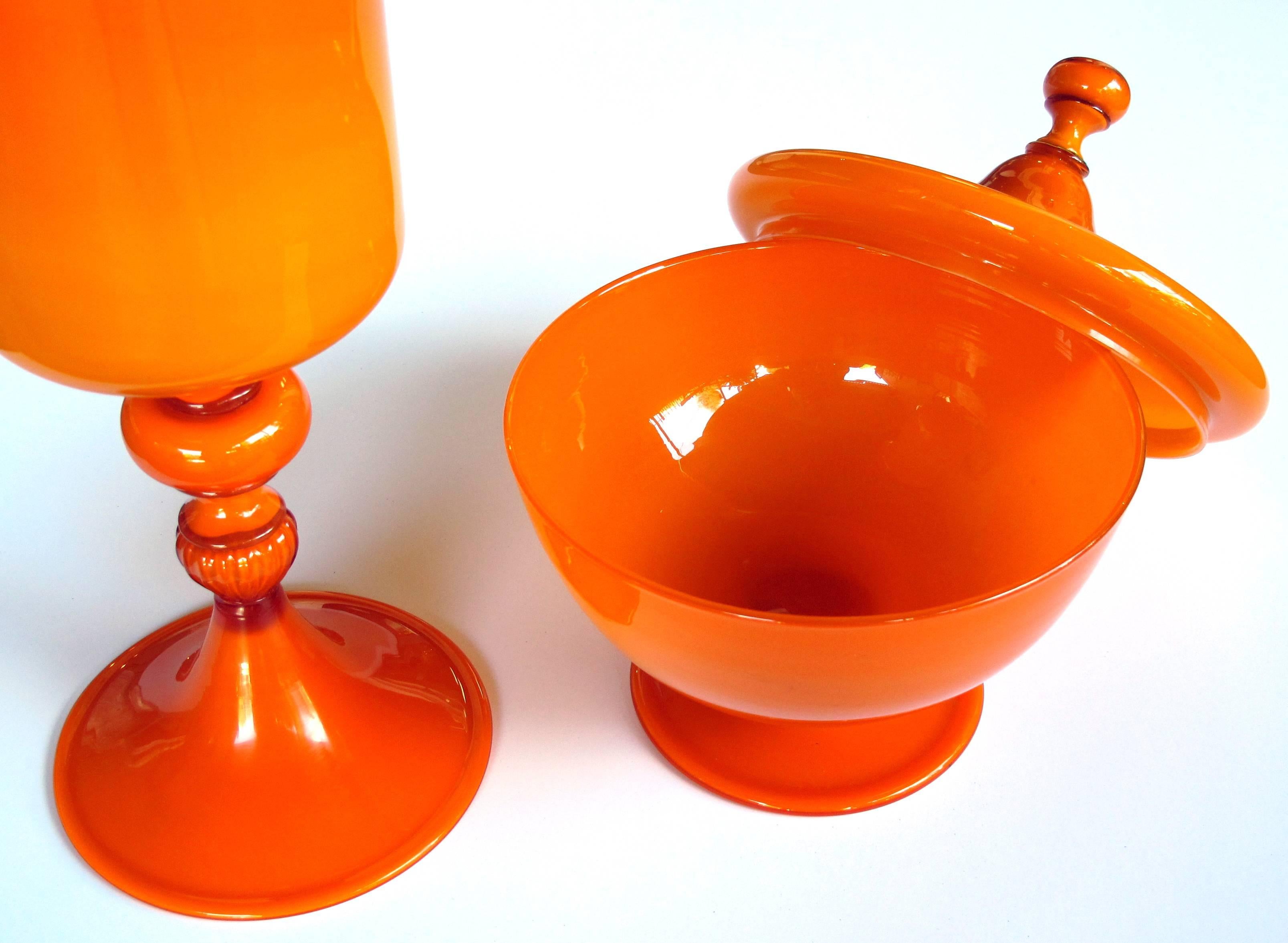 Large-Scaled Set of Murano 1960s Orange Cased-Glass Covered Bowl and Compote In Excellent Condition In San Francisco, CA