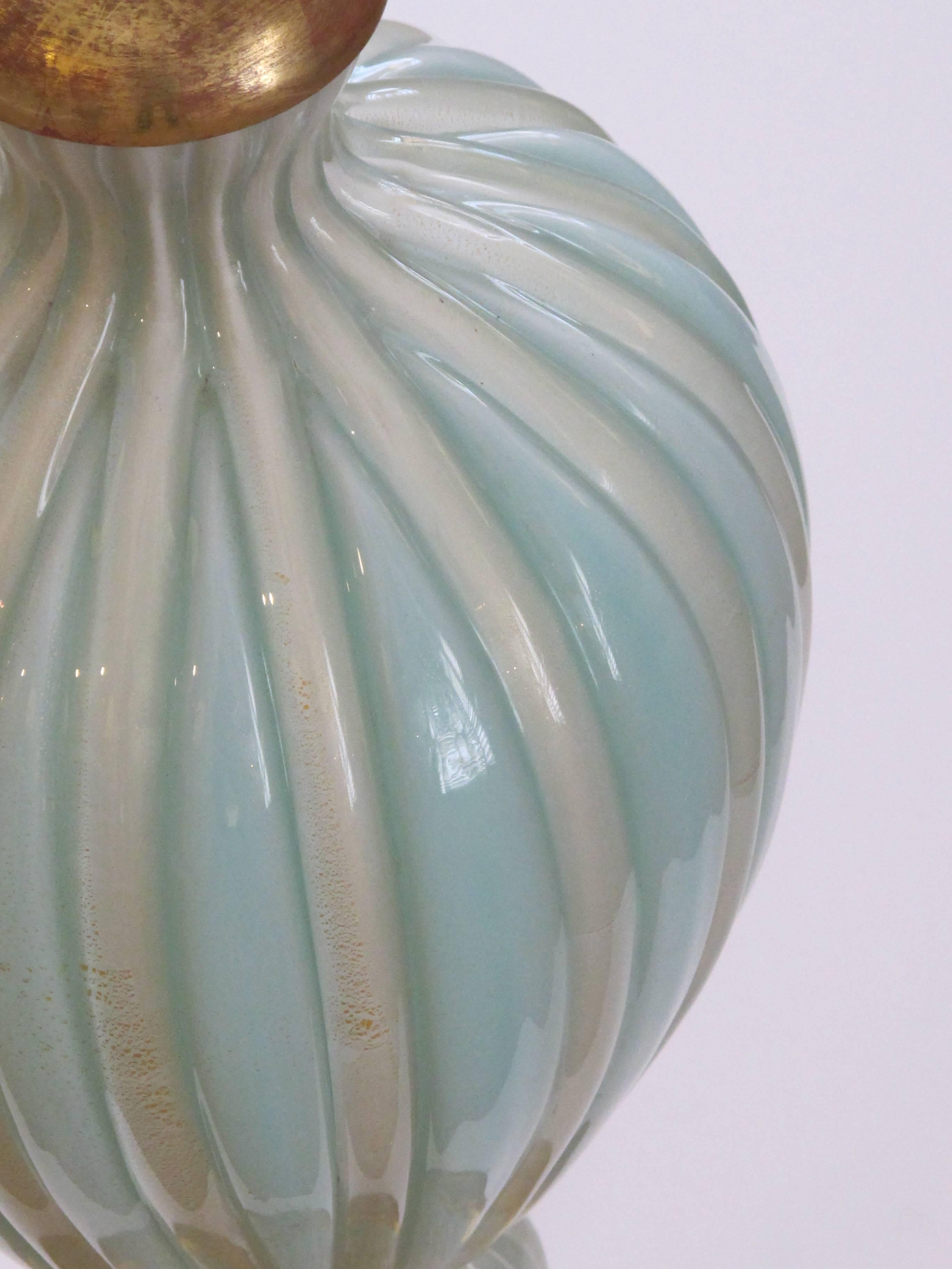Mid-Century Modern Large and Good Quality Murano 1950s Barovier and Toso Seafoam Green Lamp