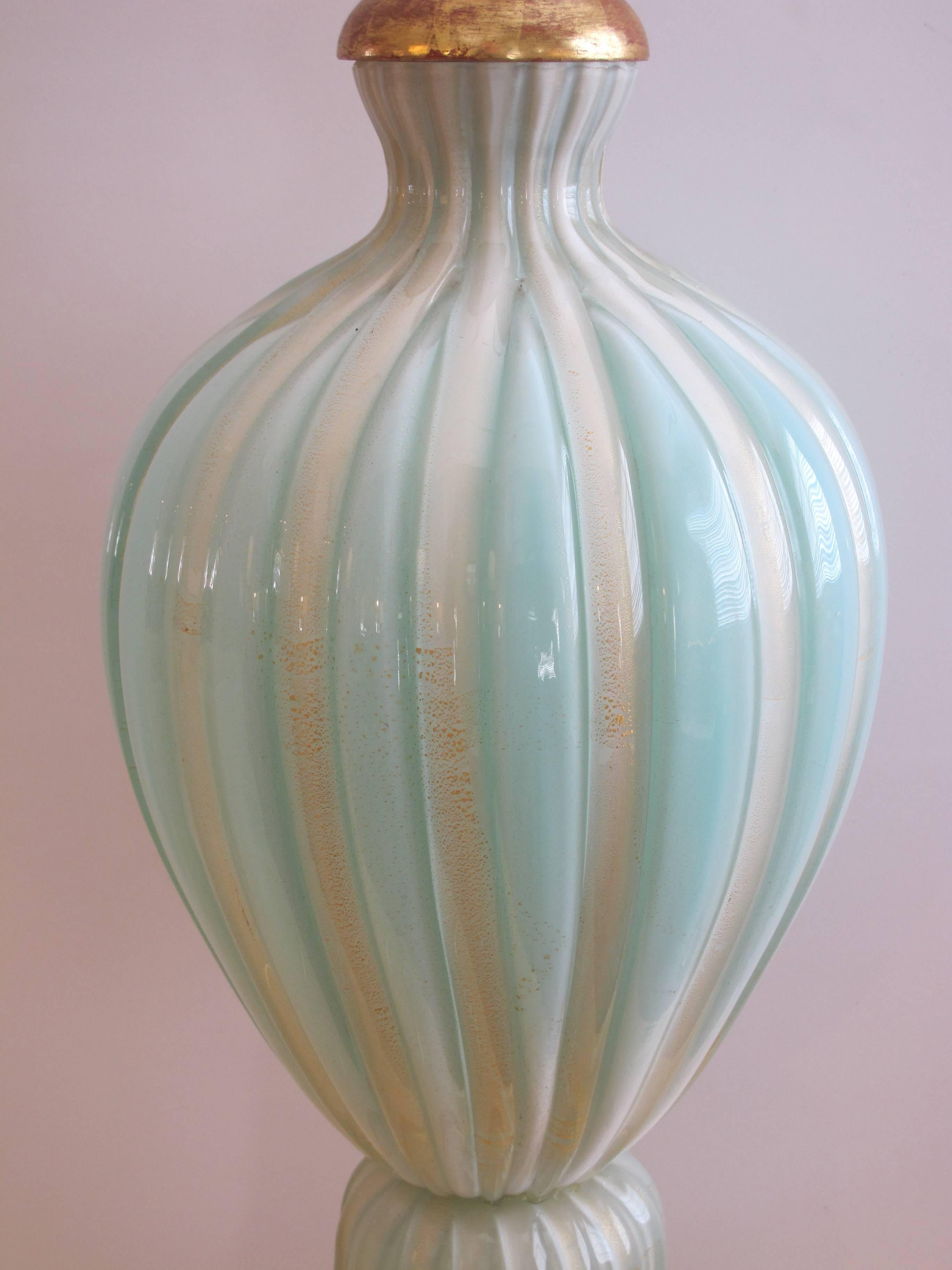 Italian Large and Good Quality Murano 1950s Barovier and Toso Seafoam Green Lamp