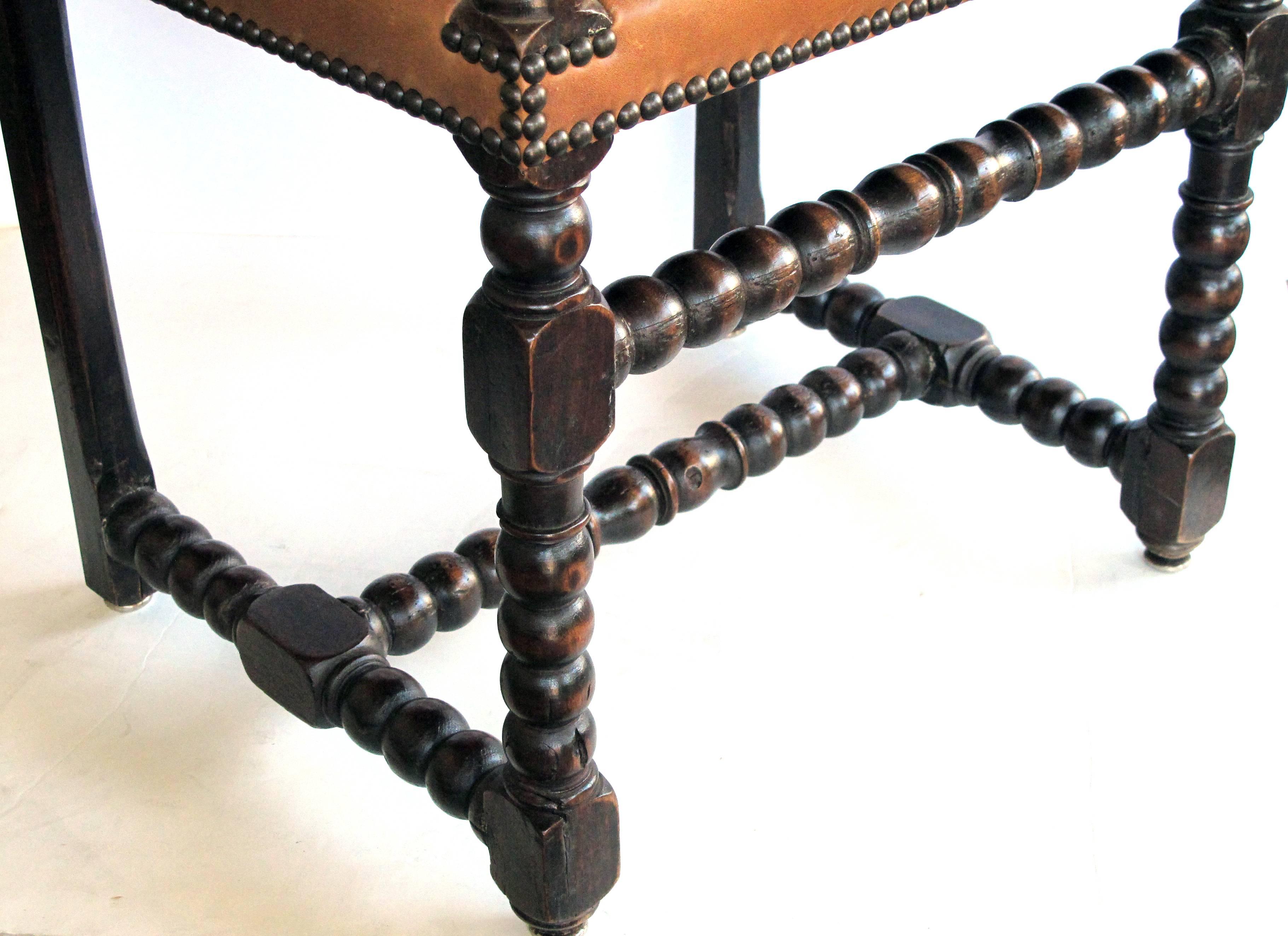 Handsome English Baroque Style Carved Walnut Bobbin Chair In Excellent Condition In San Francisco, CA